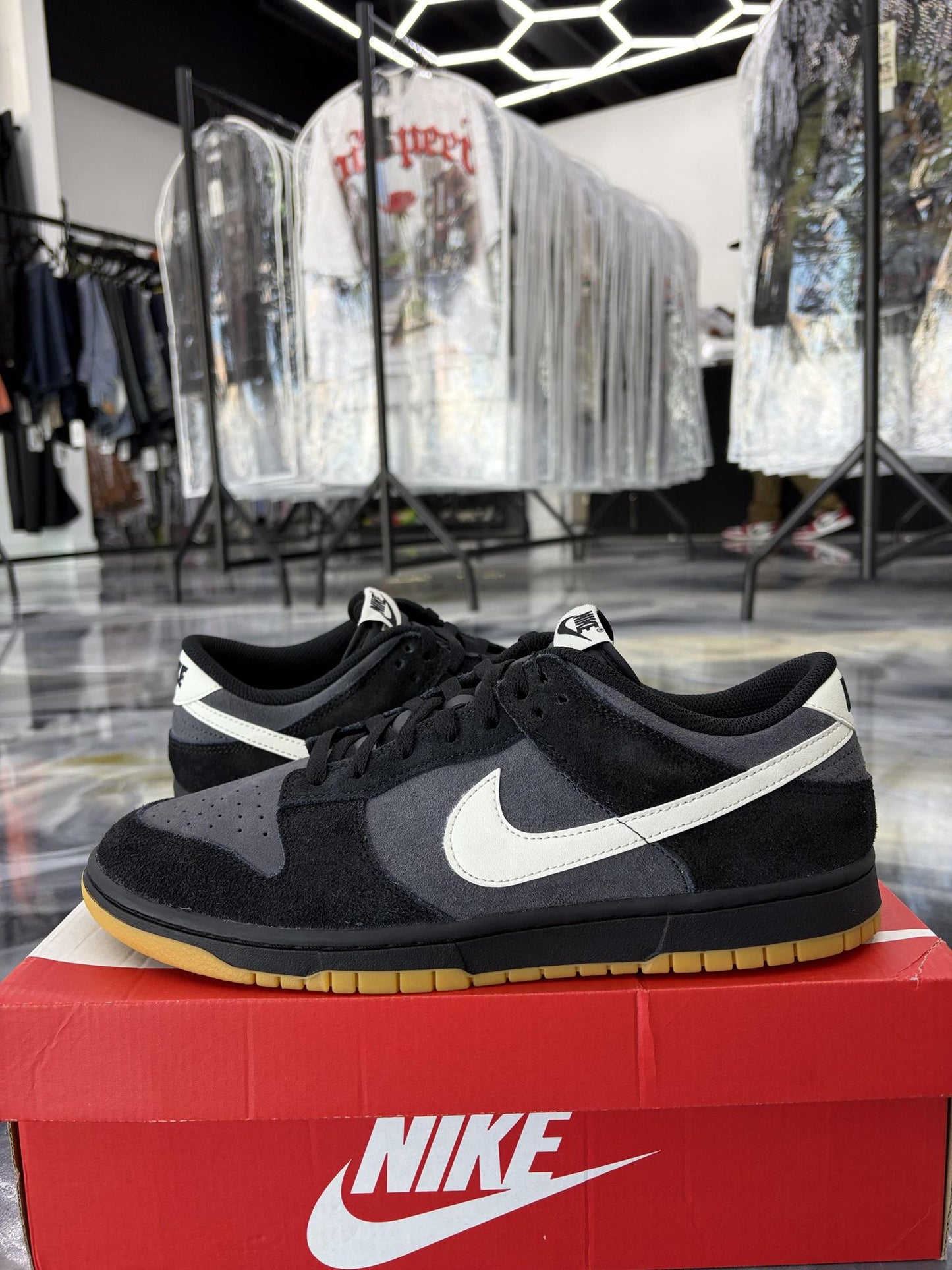 Nike Dunk Low "Black Gum" Used Size 11.5