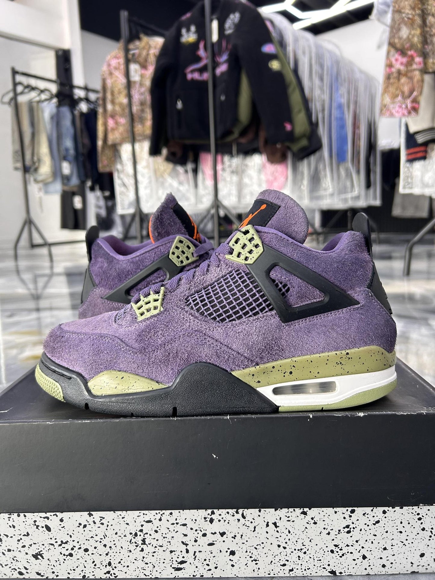 Jordan 4 "Purple Canyon" Used Size 10W/8.5M