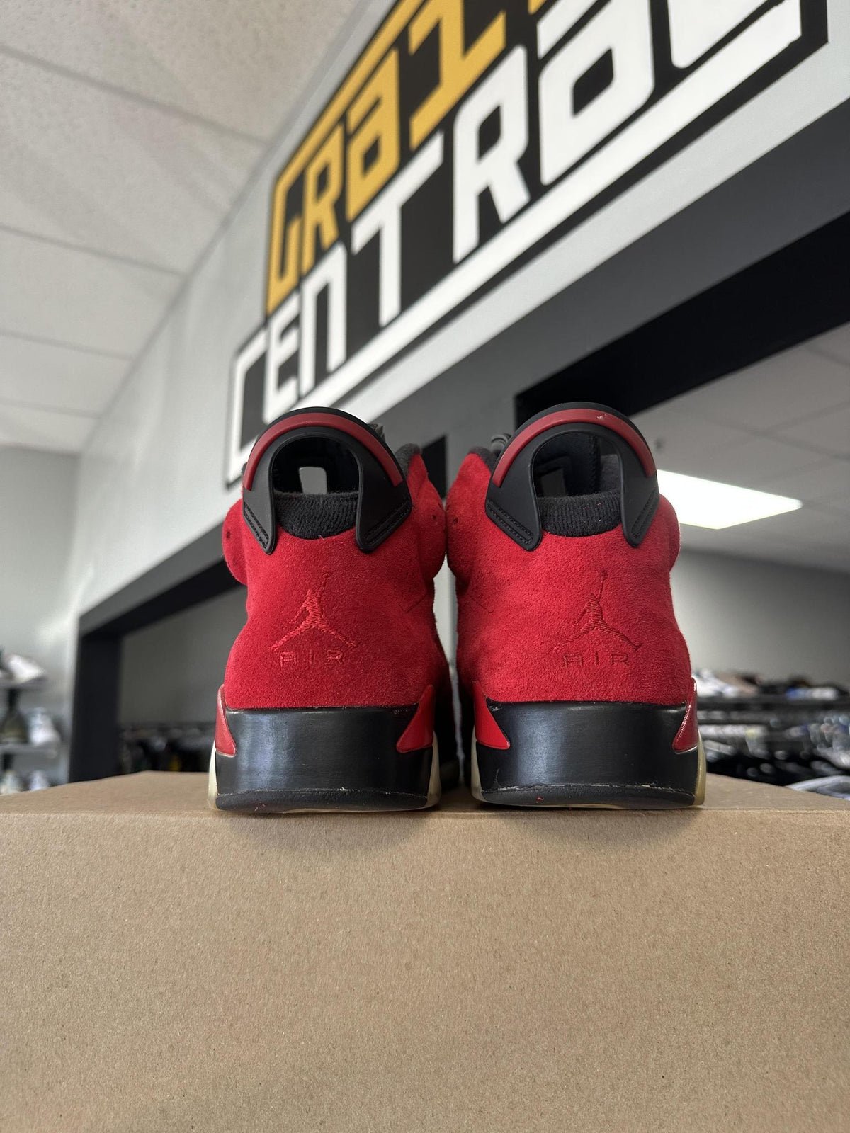Jordan 6 Toro Used