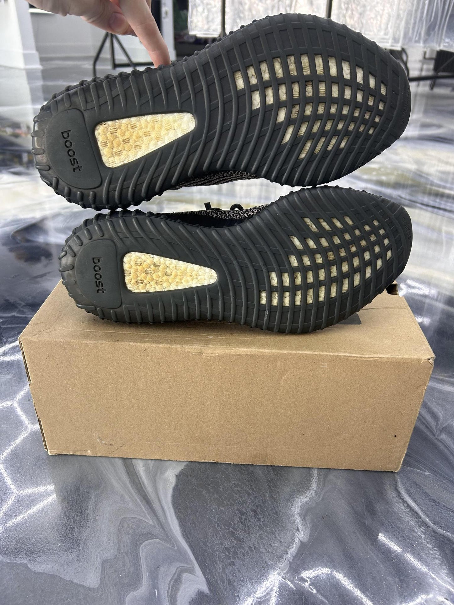 Adidas Yeezy Boost 350 "Yecheil" Used Size 12