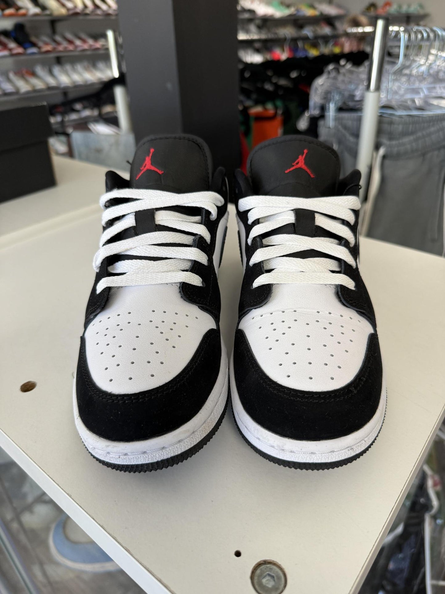 Jordan 1 Low "Black Silver" Used Size 5.5Y/7W
