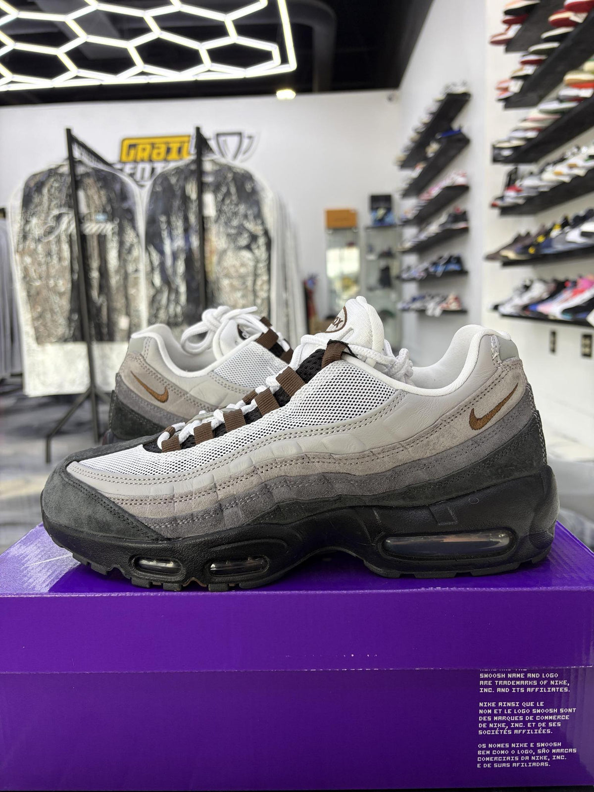 Nike SB Air Max 95 "Cacao Wow" Used Size 9.5