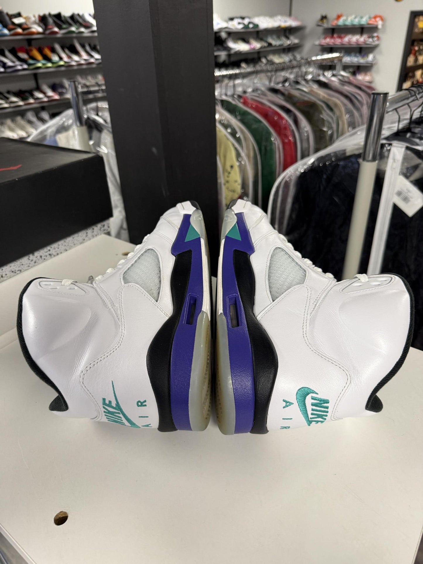 Jordan 5 "Grape" Used Size 11.5