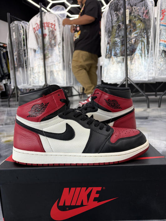 Jordan 1 "Bred Toe" Used Size 11.5