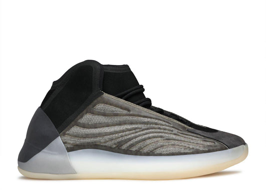 Yeezy QNTM "Barium"