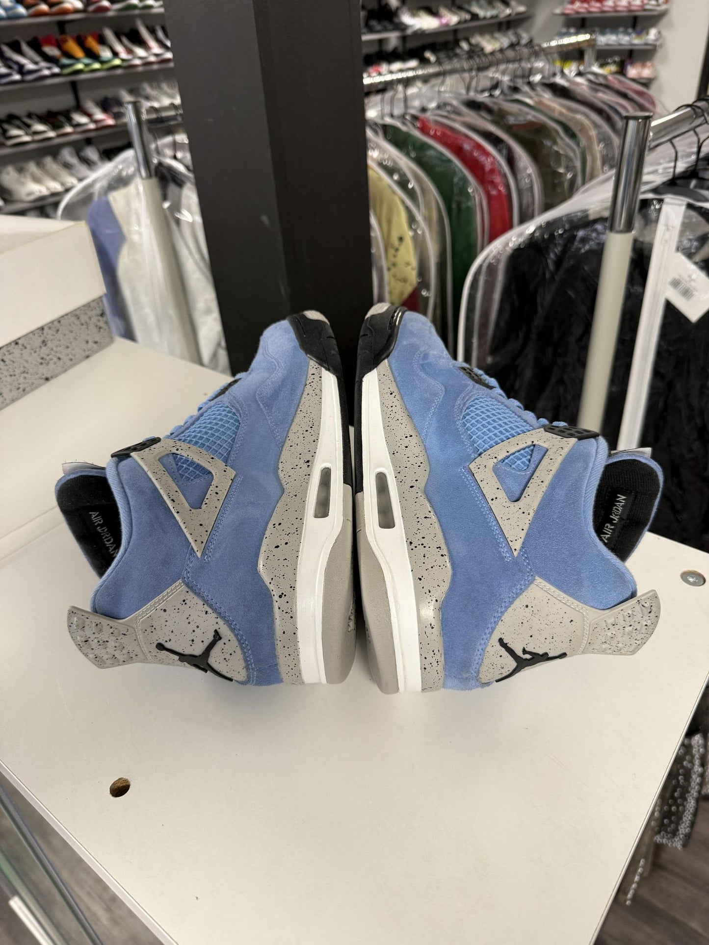 Jordan 4 "University Blue" Used Size 12