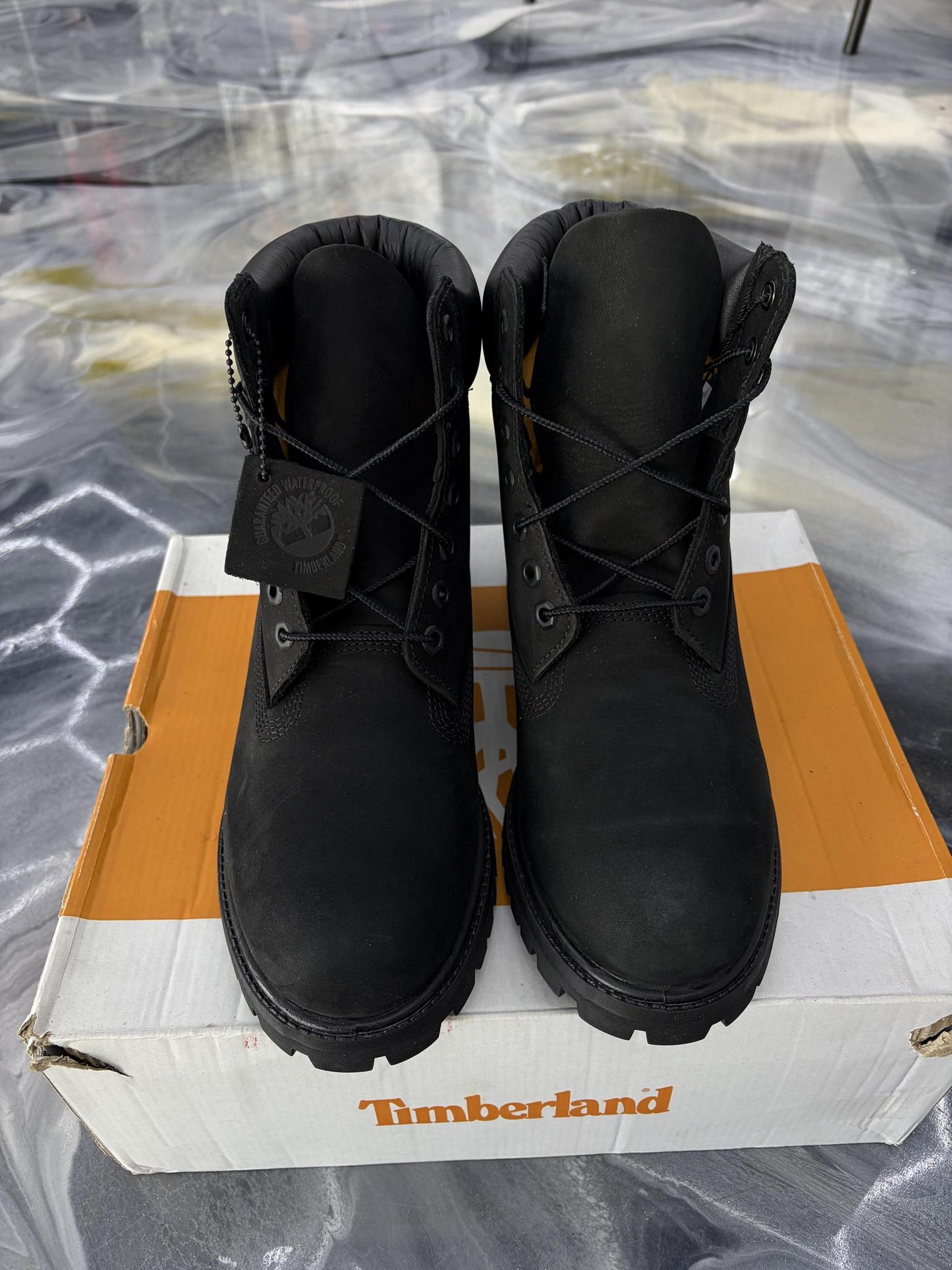 Timberland 6 Inch Boot "Black" Used Size 9.5