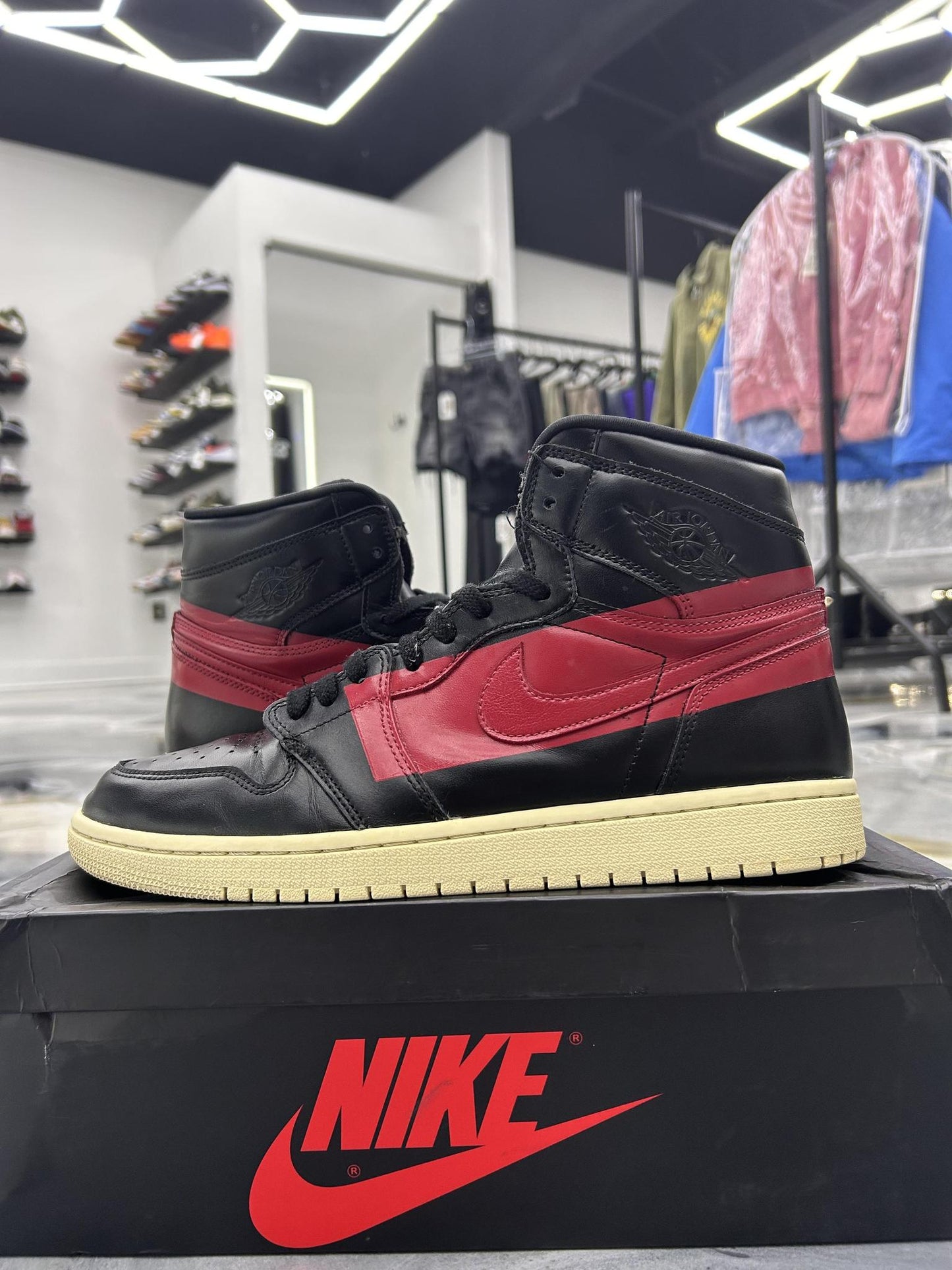 Jordan 1 "Couture" Used Size 12