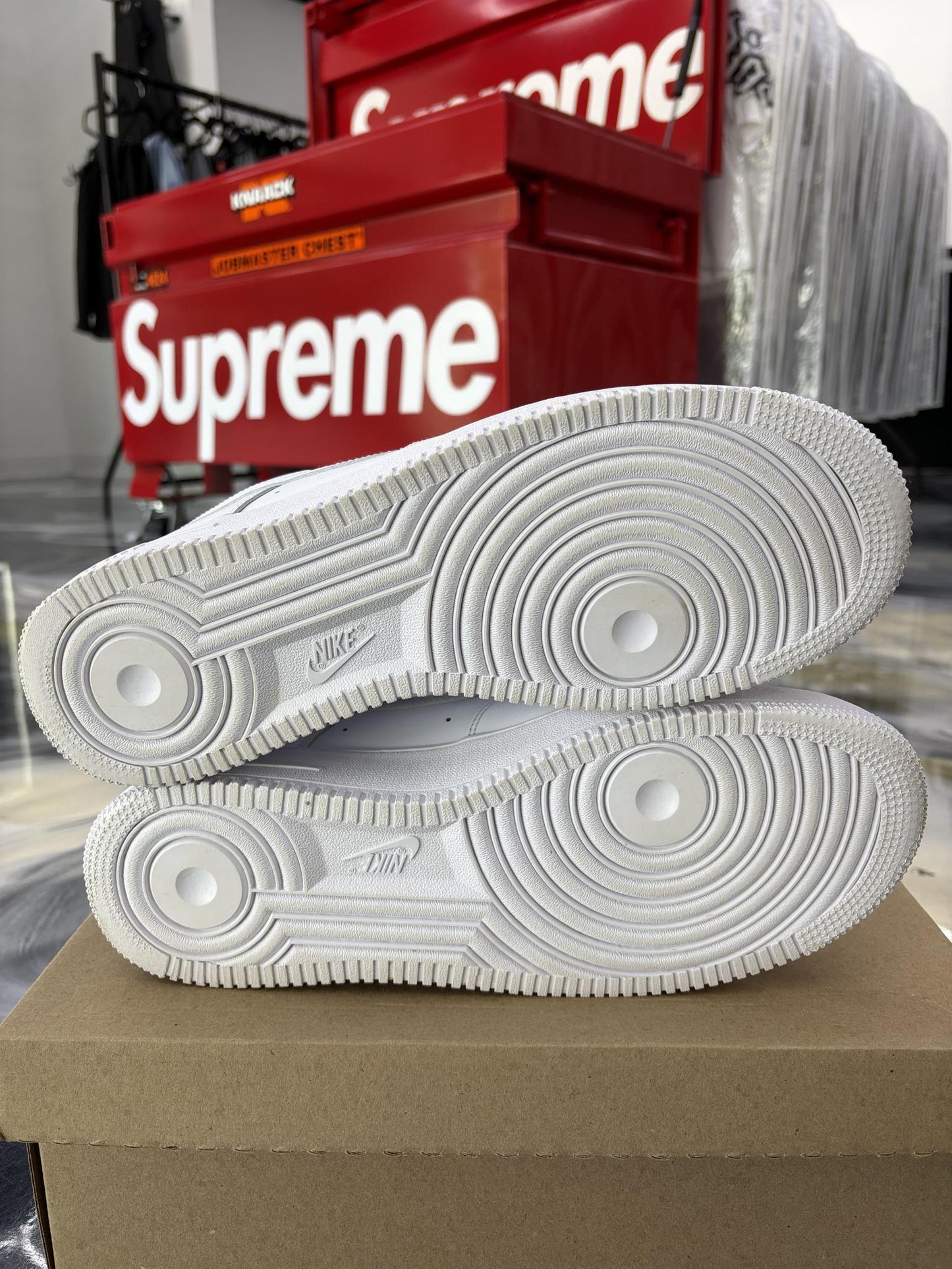 Nike Air Force One "White" Used Size 11.5