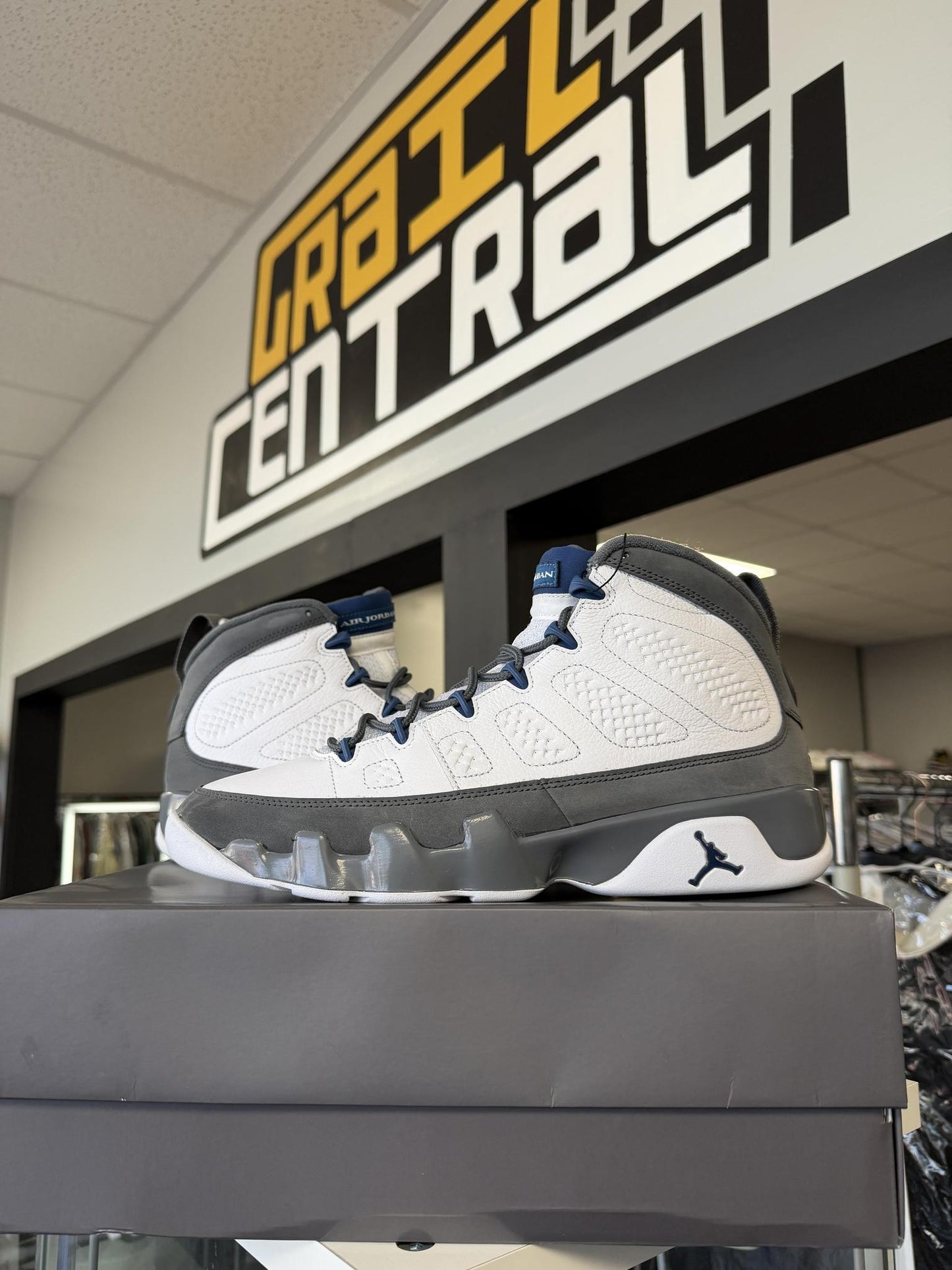 Jordan 9 "Flint" Used Size 11.5