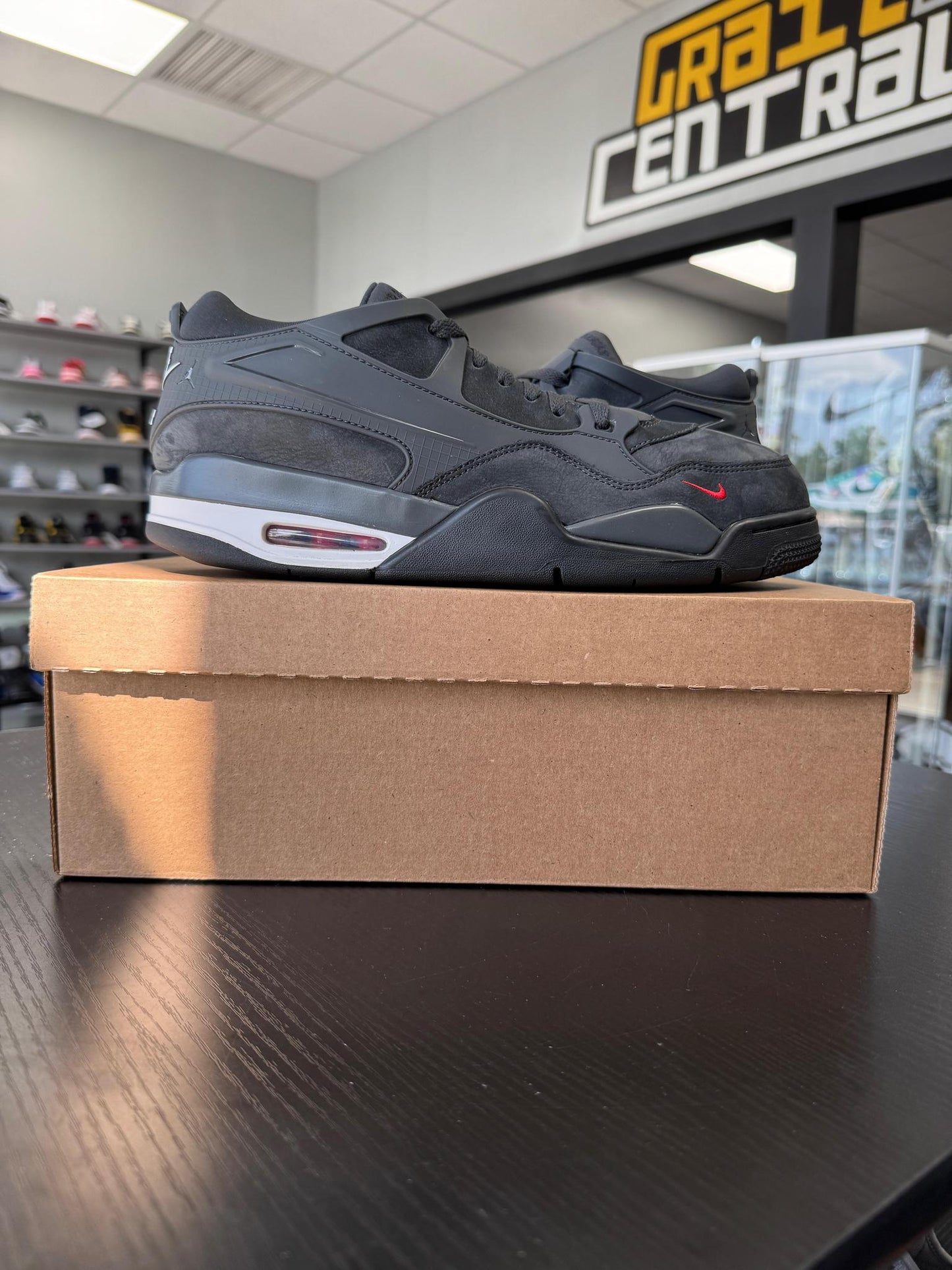 Jordan 4 RM "Dark Concrete" Used Size 12