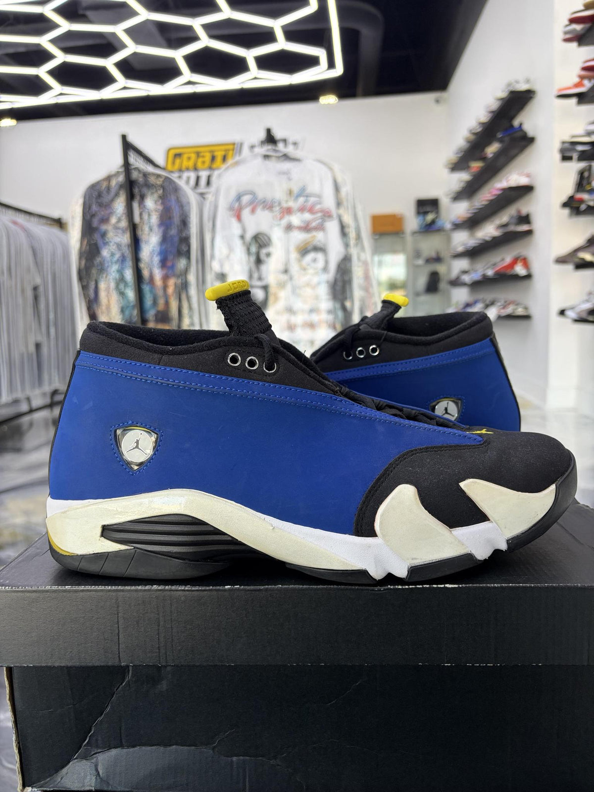 Jordan 14 "Laney" Used Size 11.5