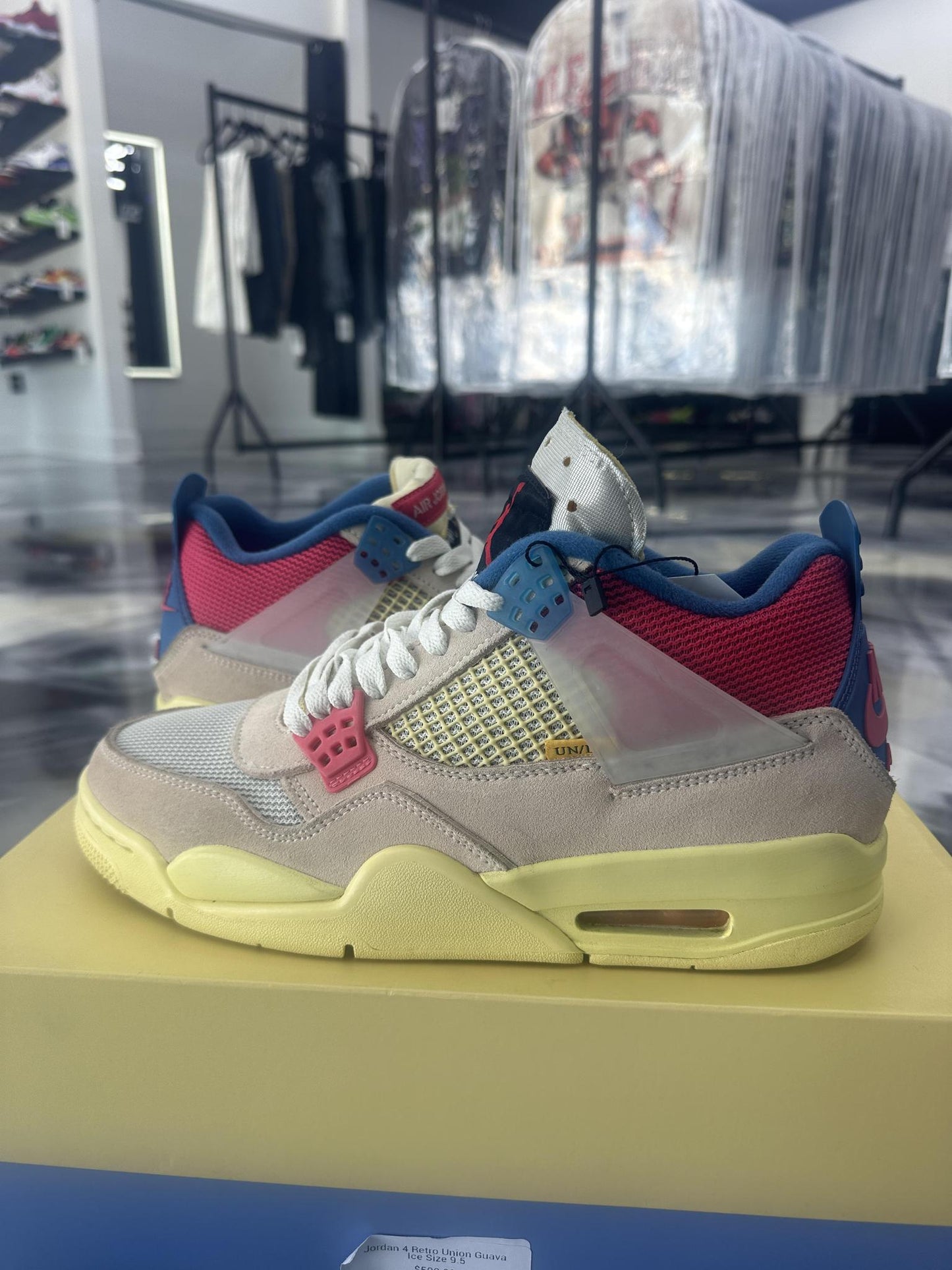 Jordan 4 Union "Guava" Used Size 9.5