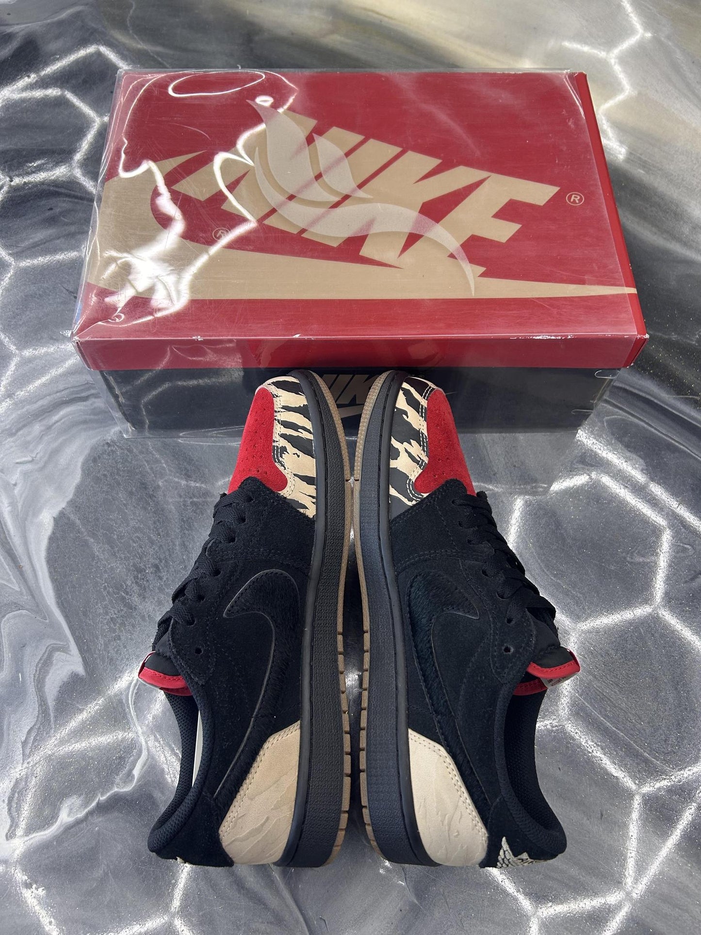 Jordan 1 Low "Solefly" Used Size 9