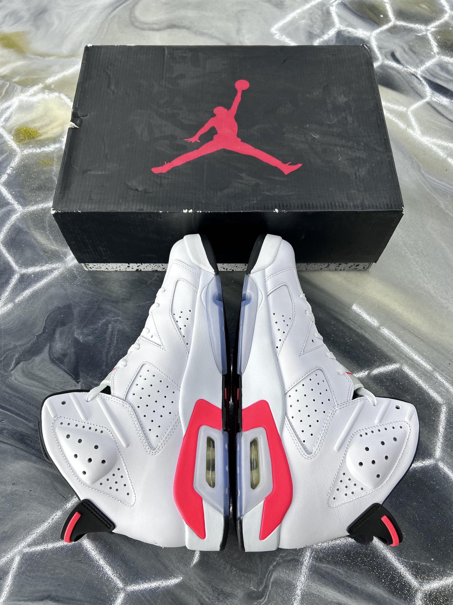 Jordan 6 "White Infrared" Used Size 12