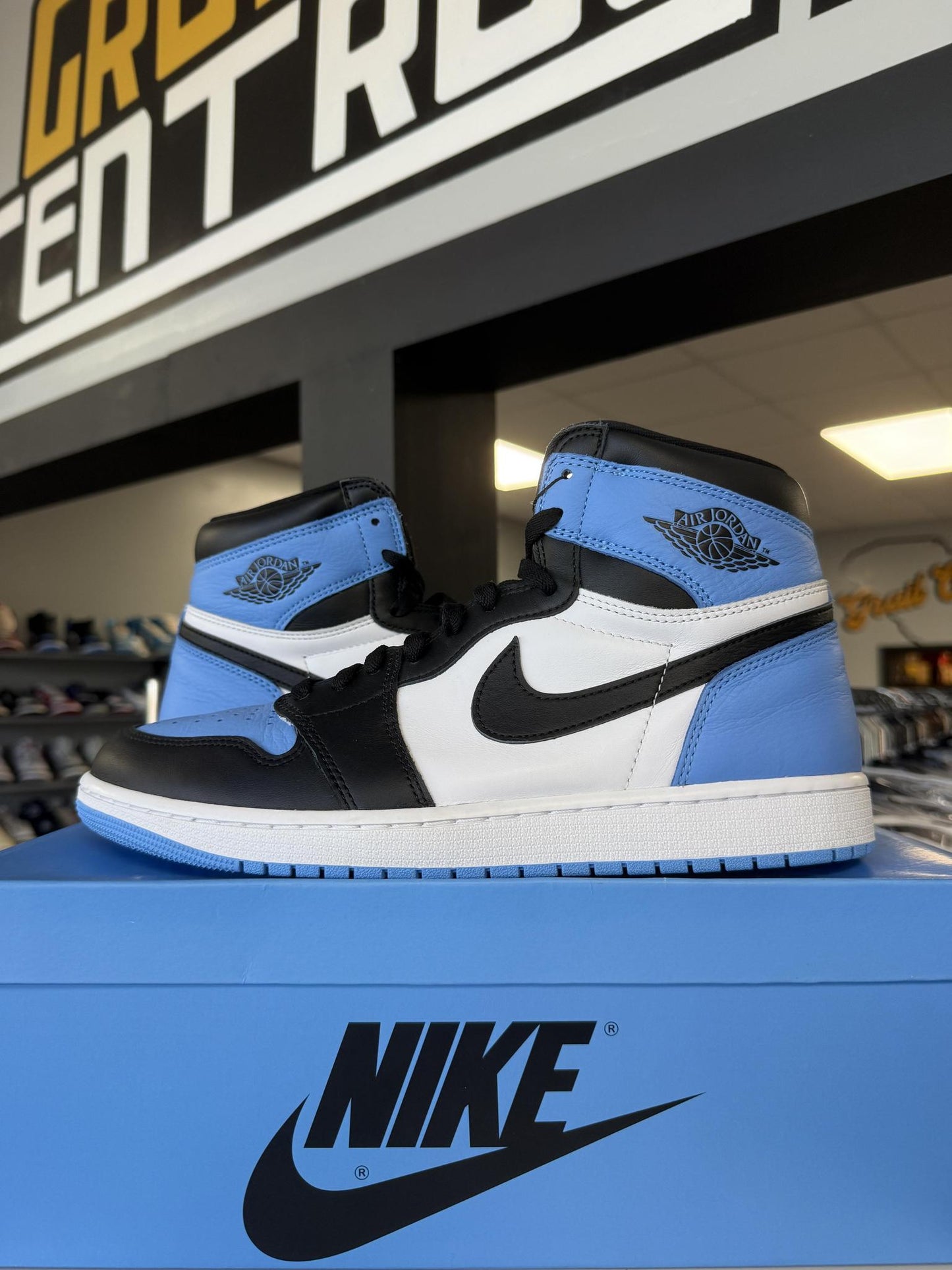 Jordan 1 "UNC Toe" Used Size 12