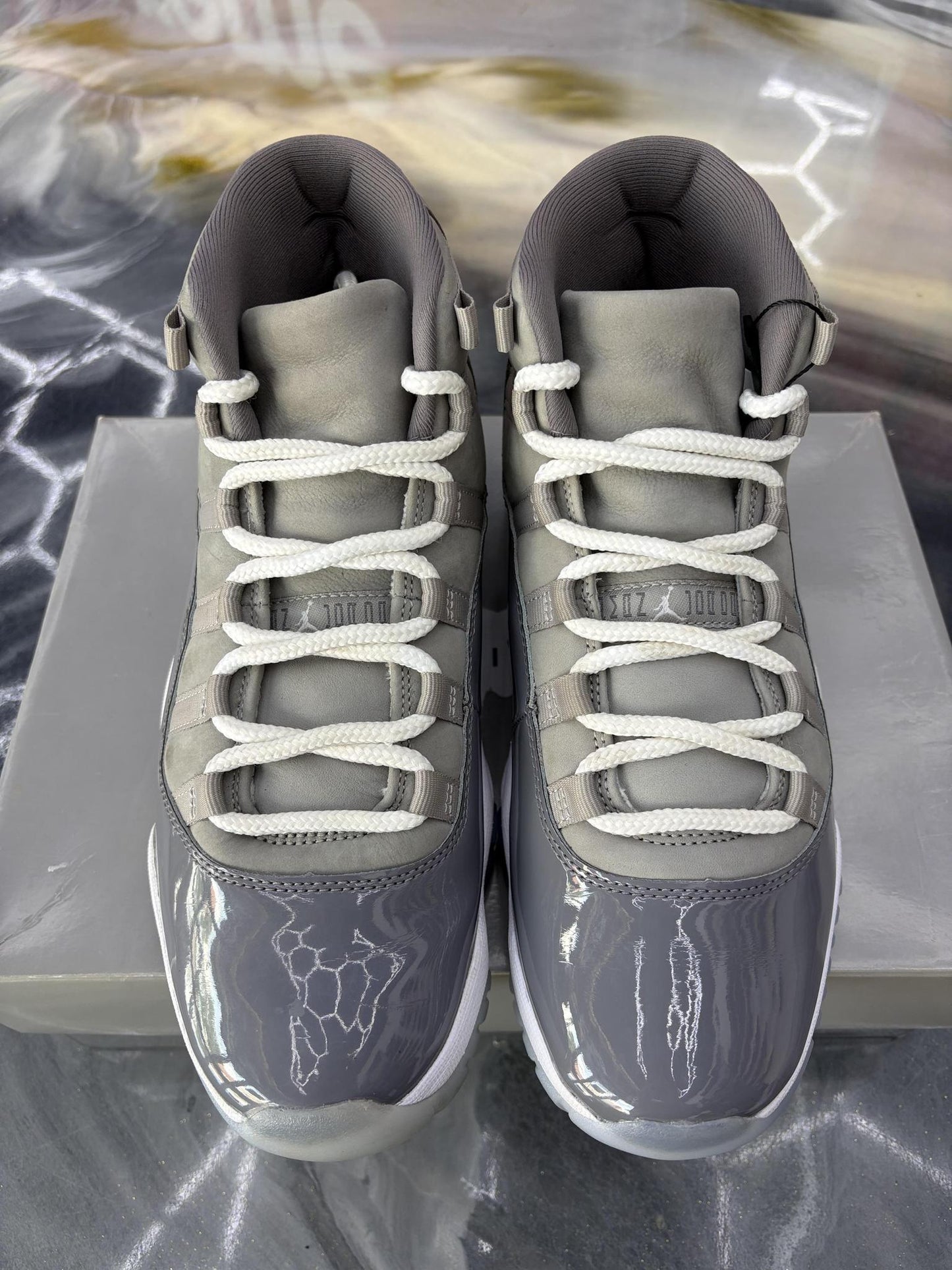 Jordan 11 "Cool Grey" Used Size 9