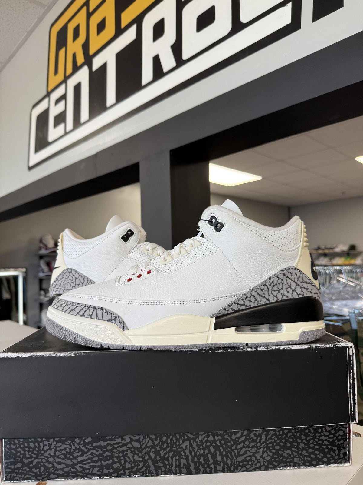 Jordan 3 "White Cement Reimagined" Used Size 12