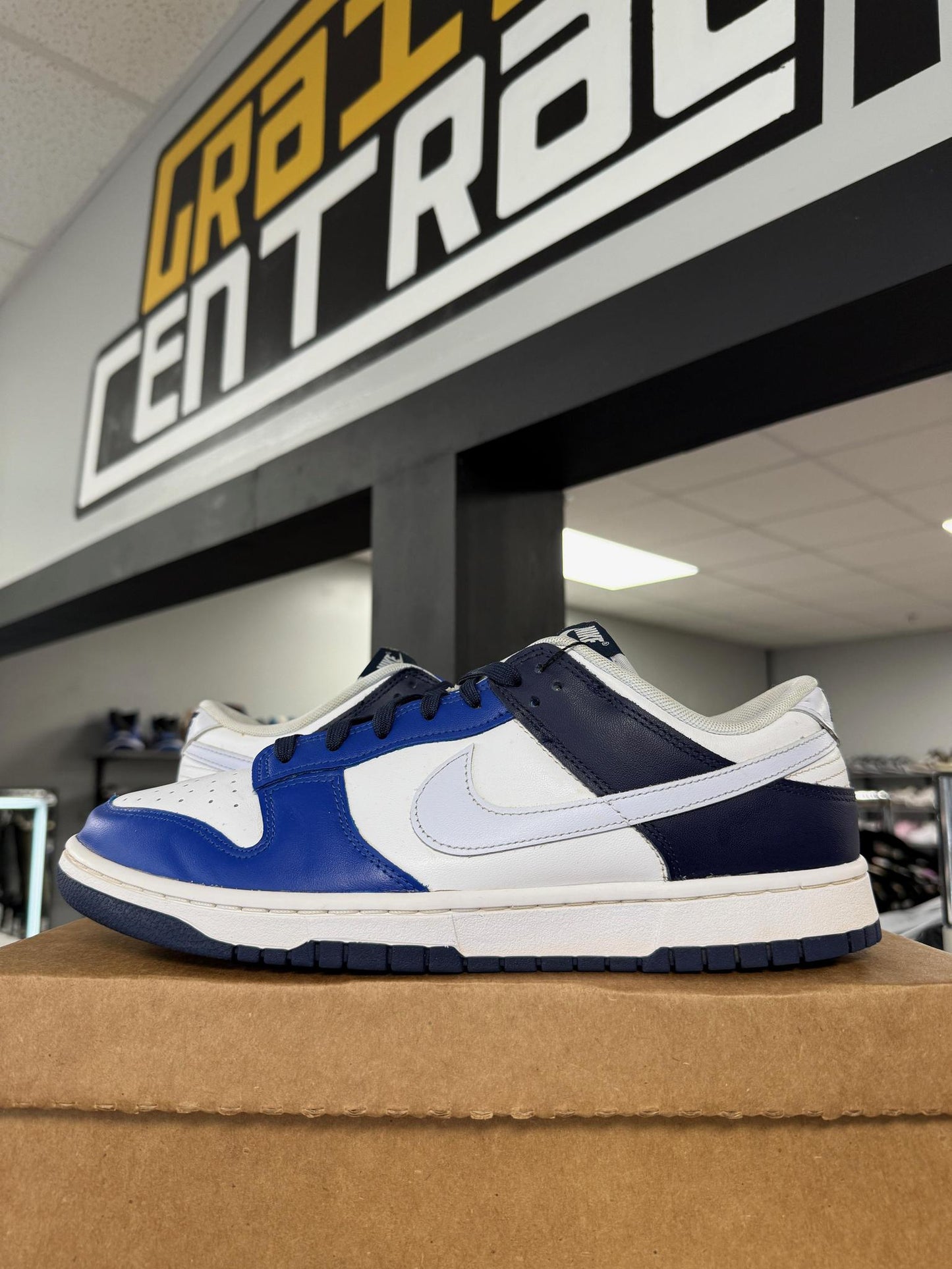 Nike Dunk Low "Game Royal Navy" Used Size 11.5