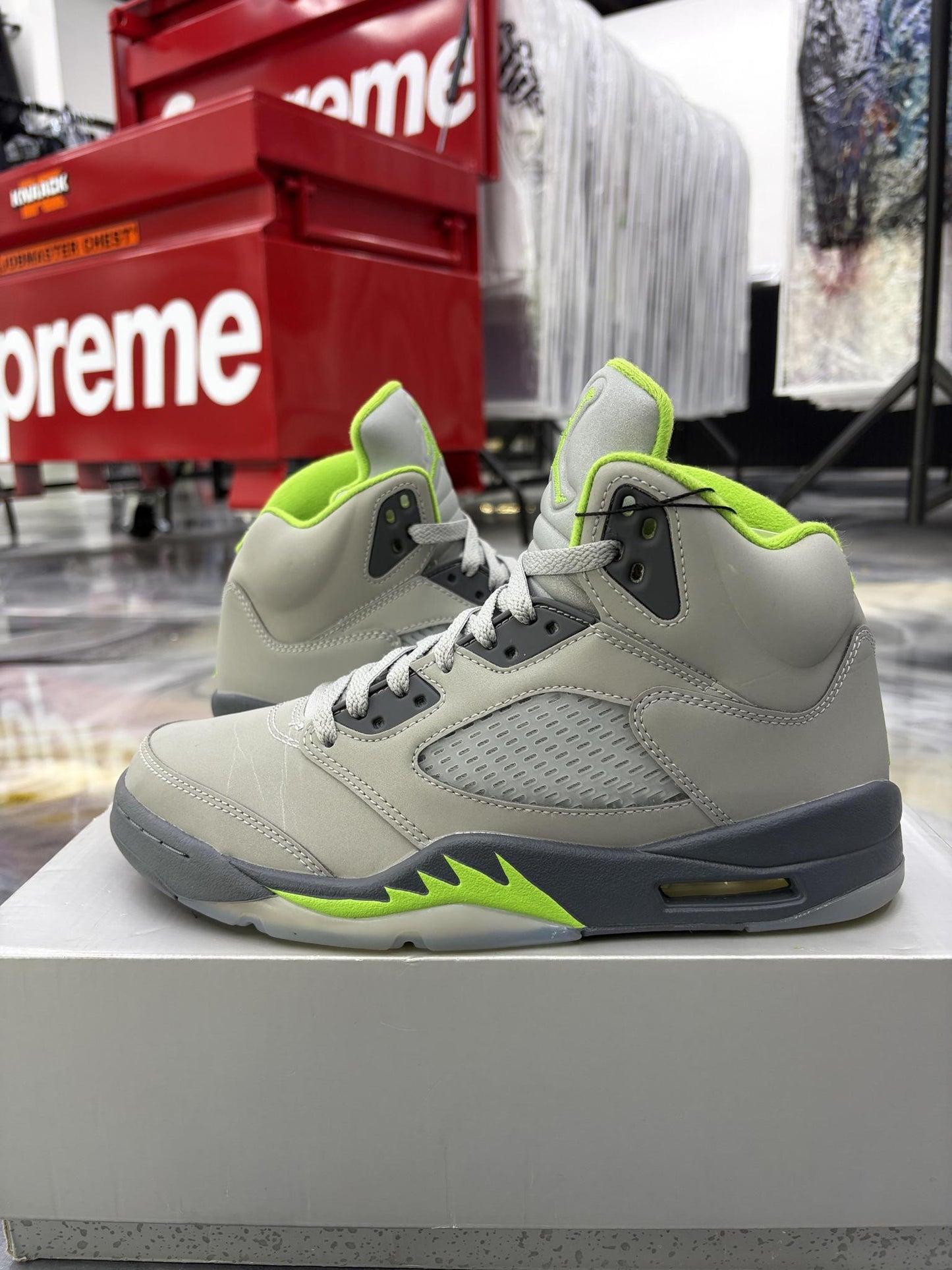 Jordan 5 "Green Bean" Used Size 8