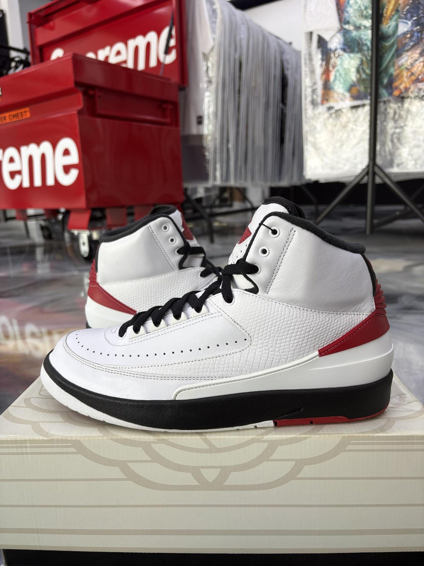 Jordan 2 "Chicago" Used Size 10.5