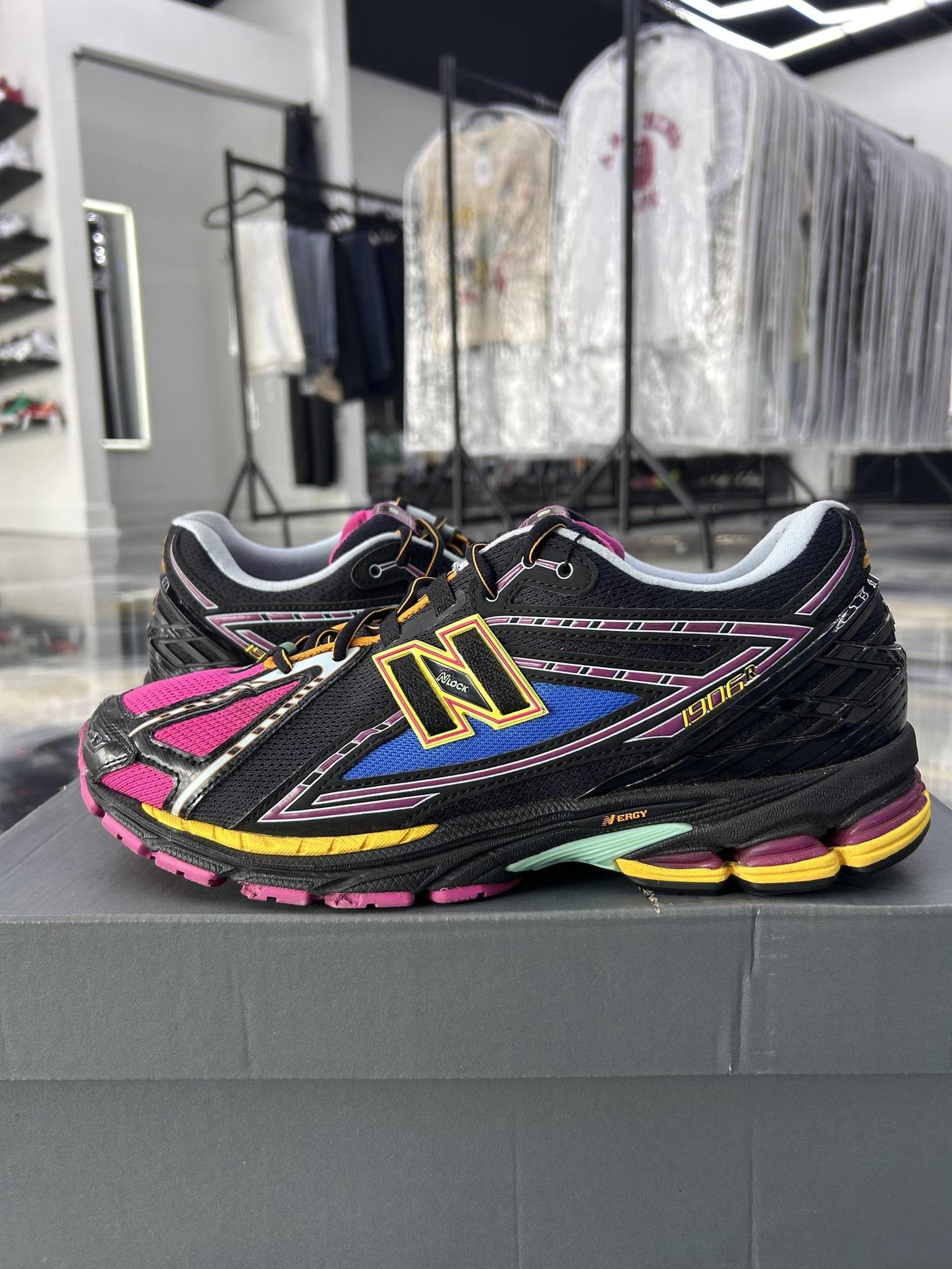 New Balance 1906 "Neon Night" Used Size 11.5