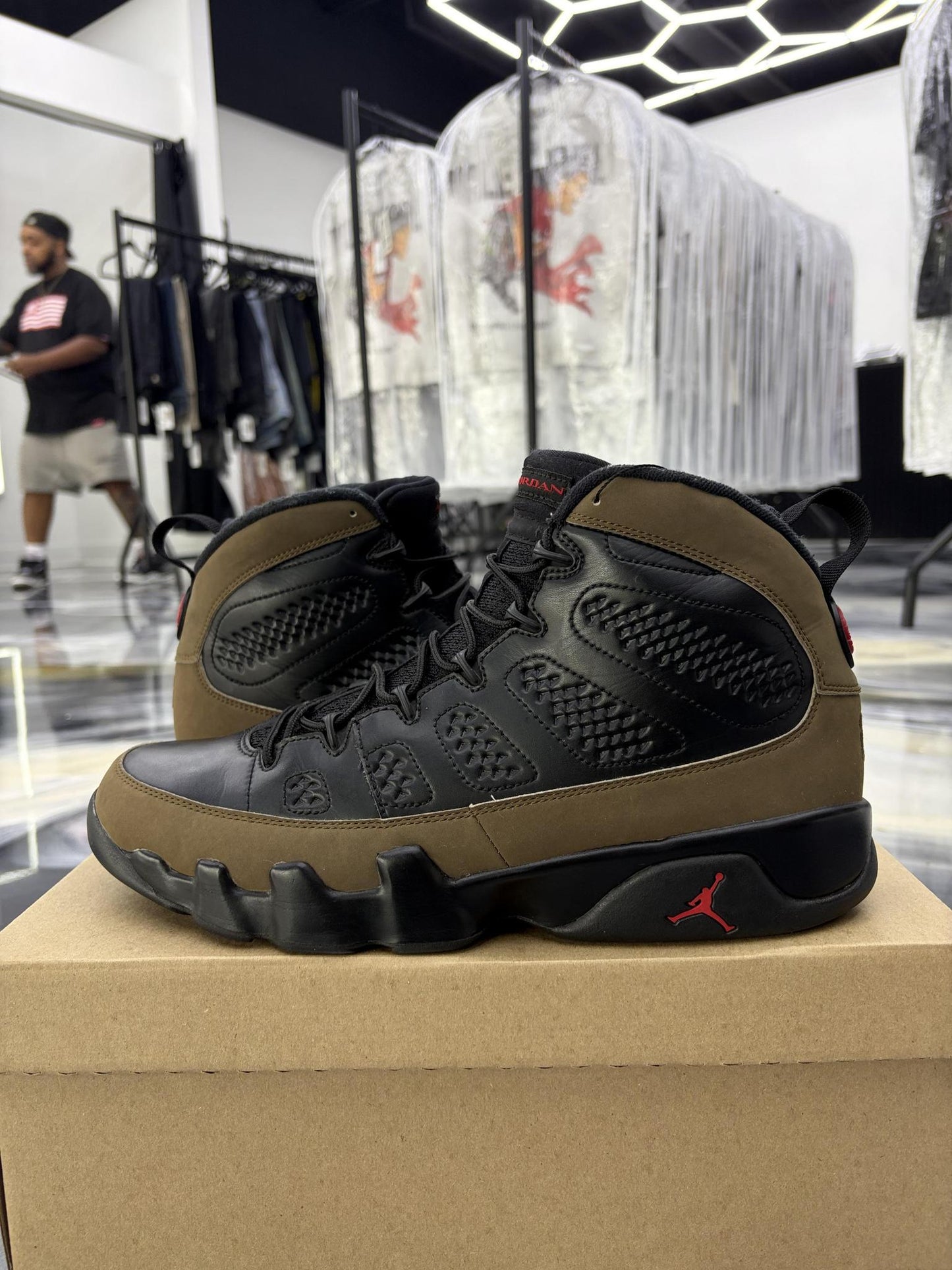 Jordan 9 "Olive 2012" Used Size 11.5
