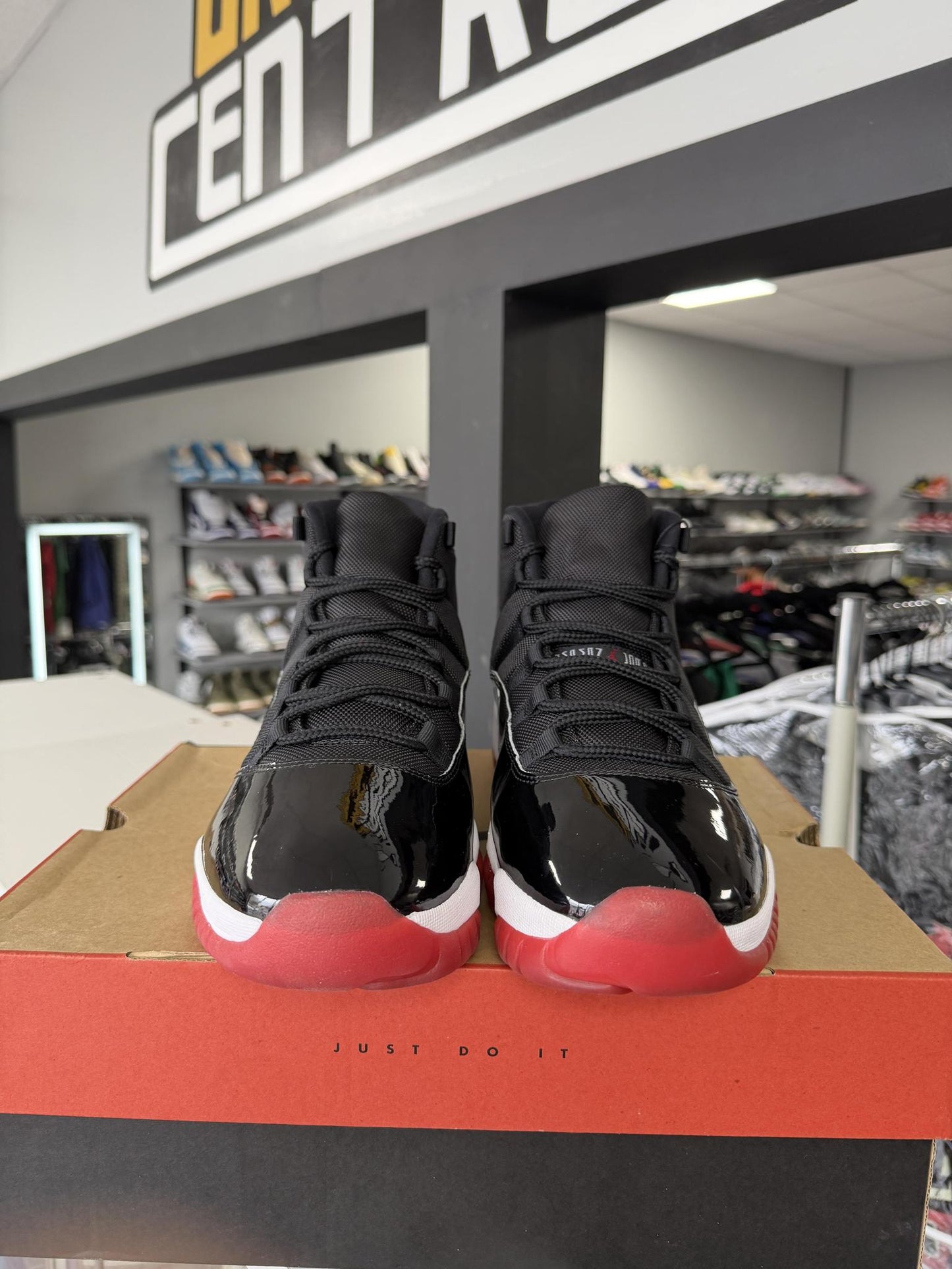 Jordan 11 Bred Used