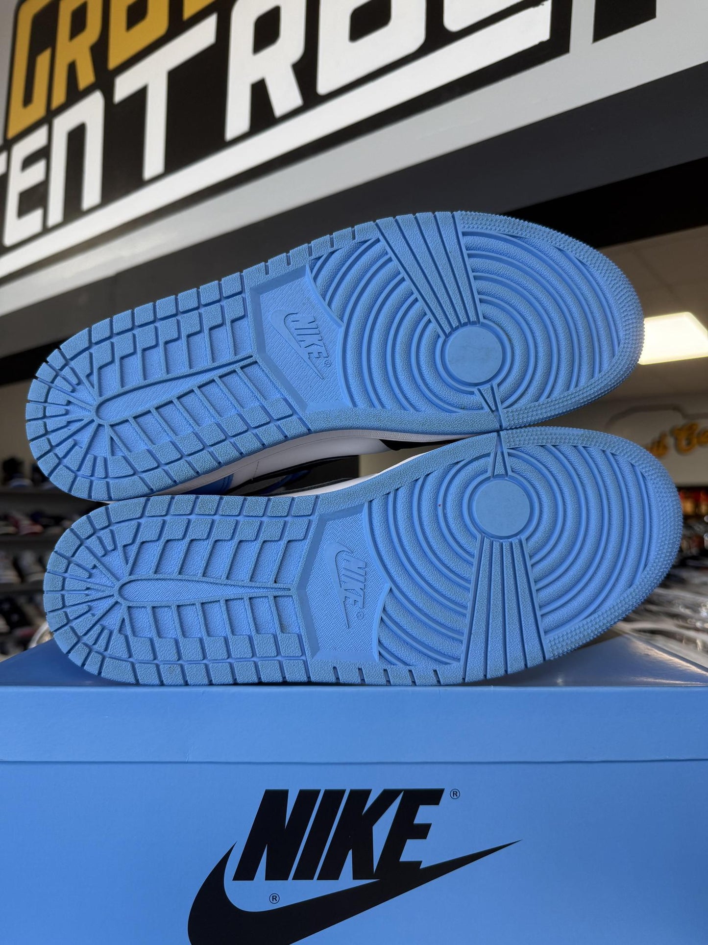 Jordan 1 "UNC Toe" Used Size 12