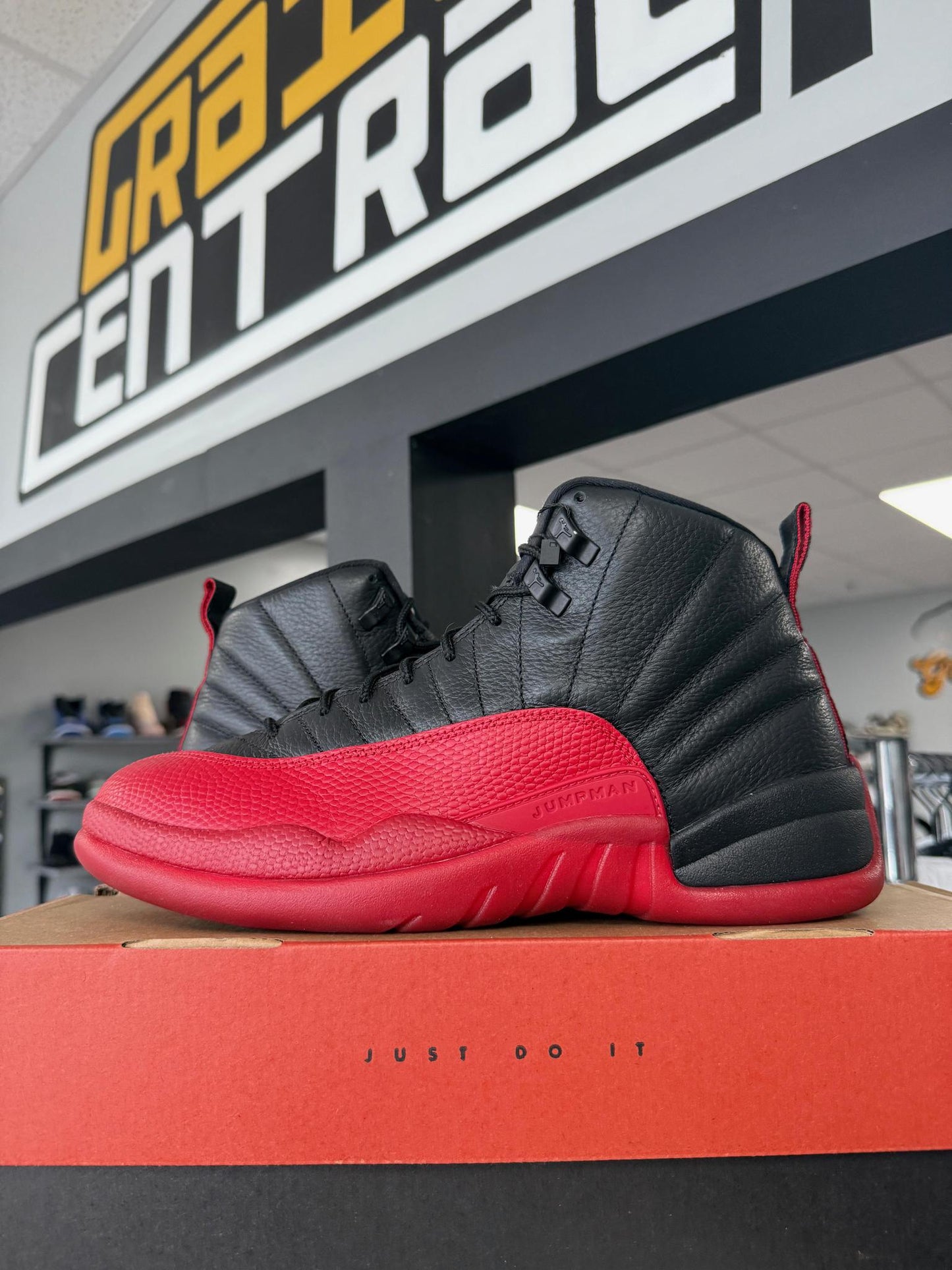 Jordan 12 "Flu Game" Used Size 10.5