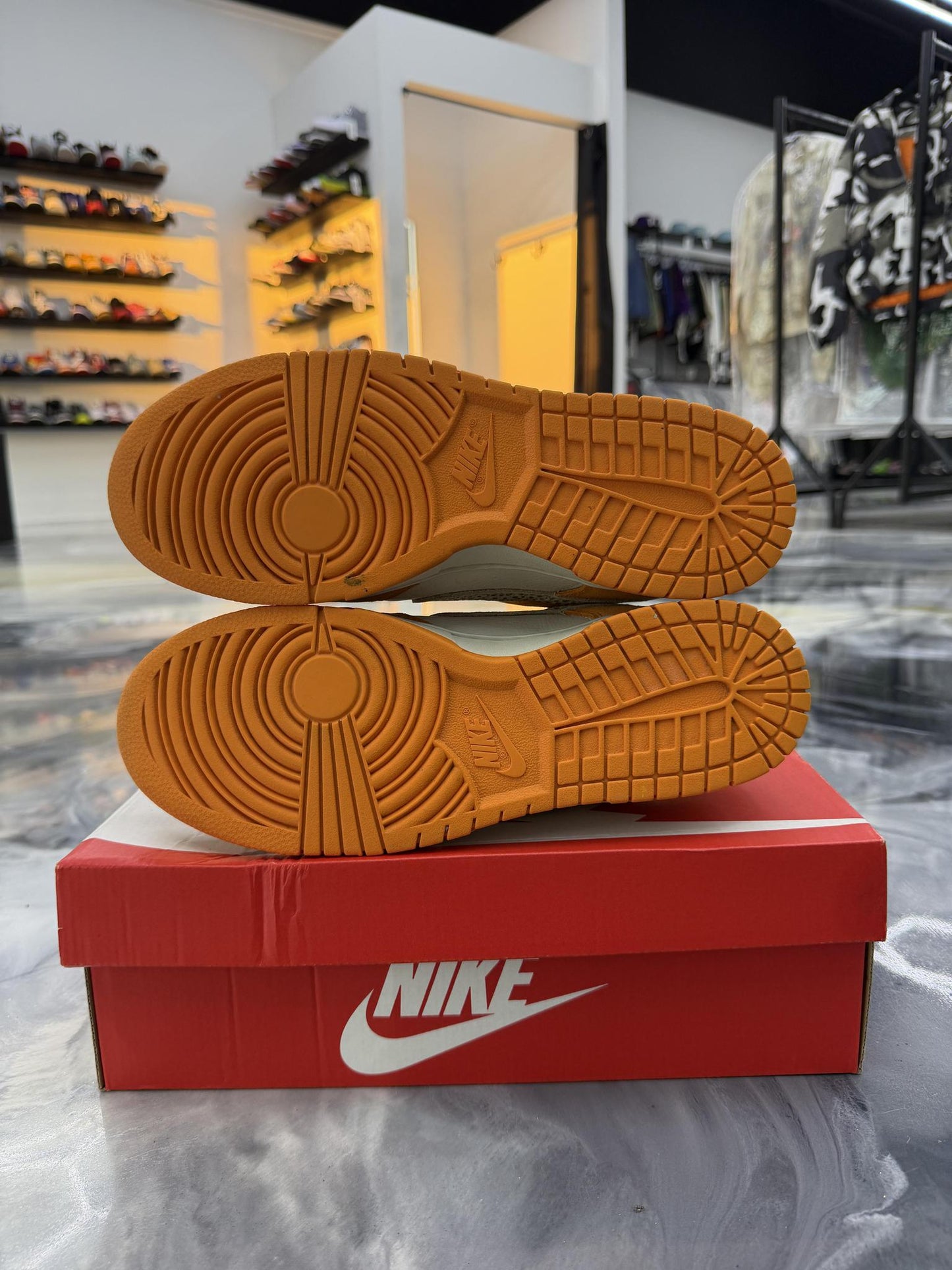 Nike Dunk Low "Safari Swoosh Kumquat" Used Size 9