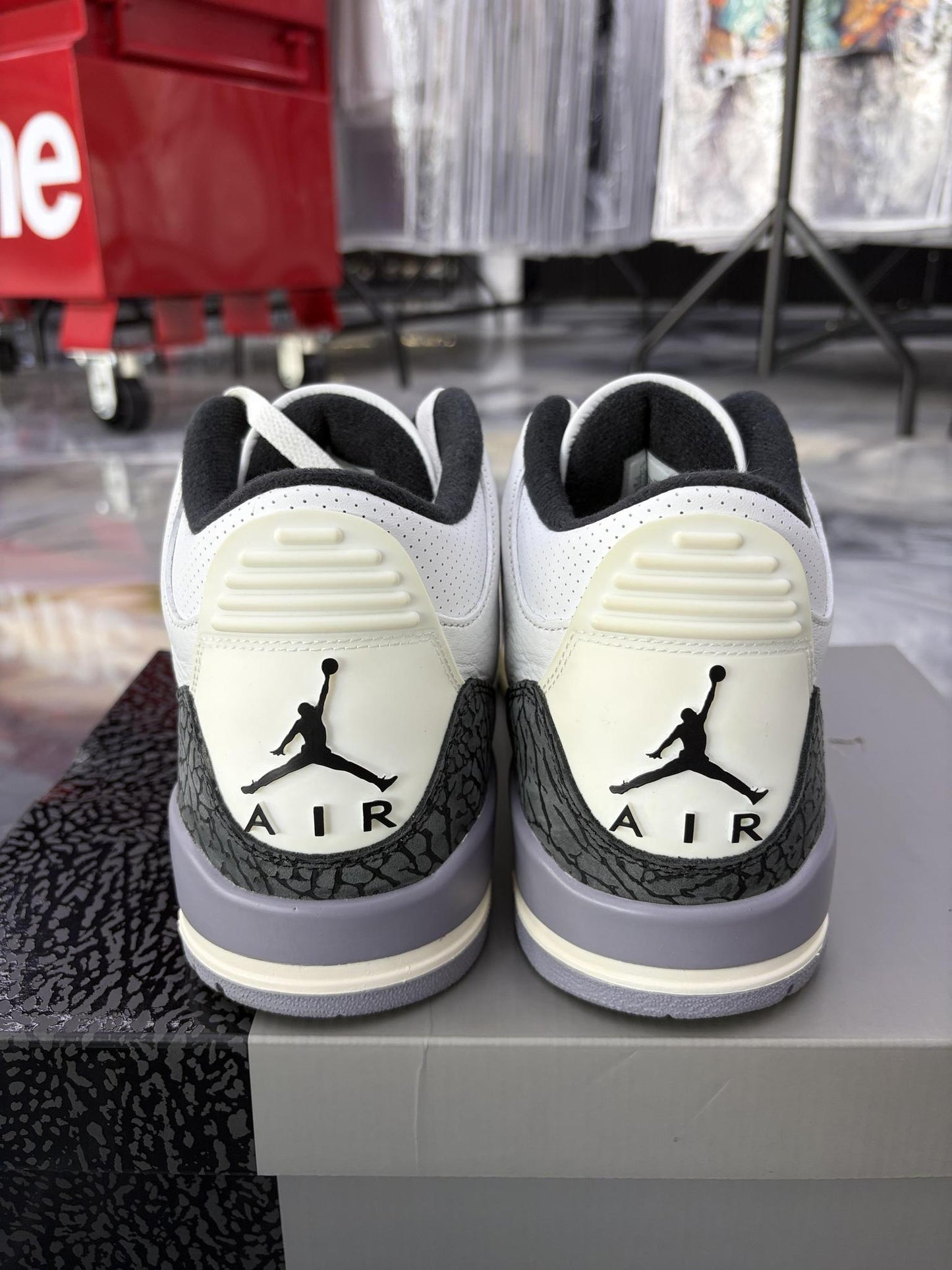Jordan 3 "Cement Grey" Used Size 11