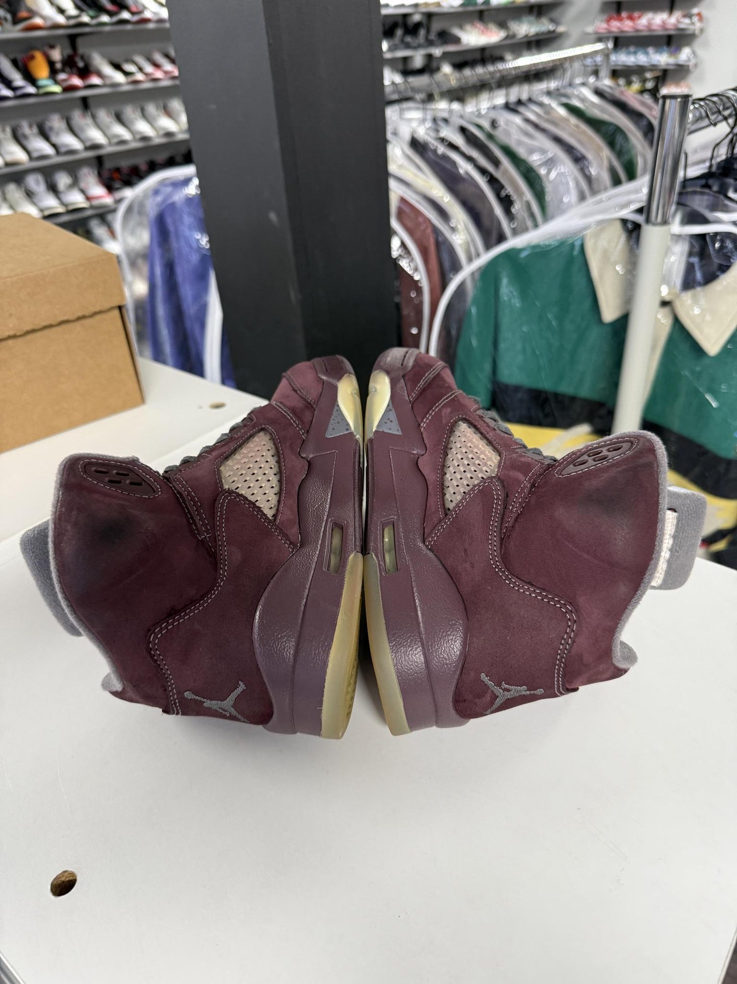 Jordan 5 "Burgundy" Used Size 6Y/7.5W
