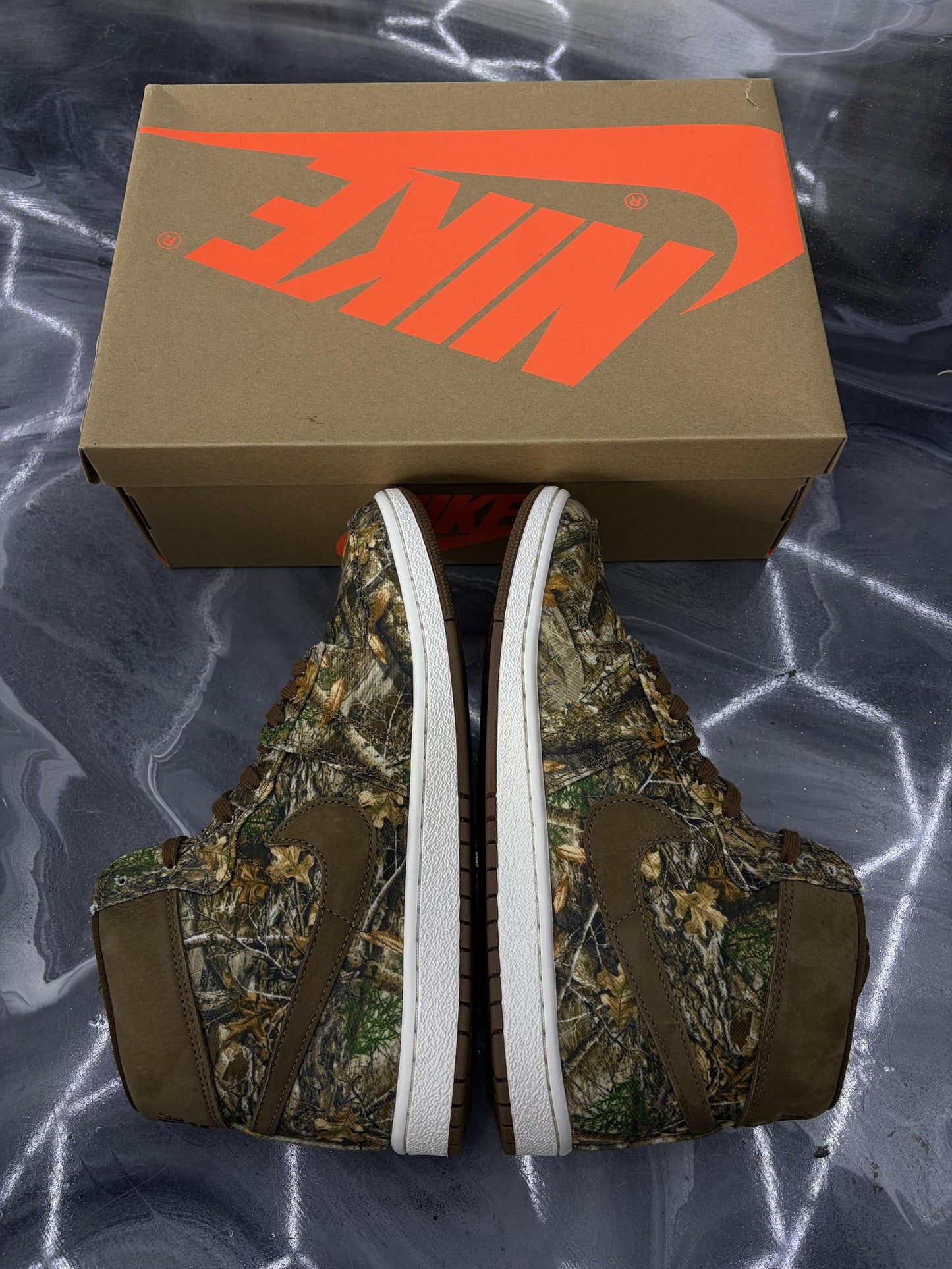 Jordan 1 Air Ship "Realtree" Used Size 10