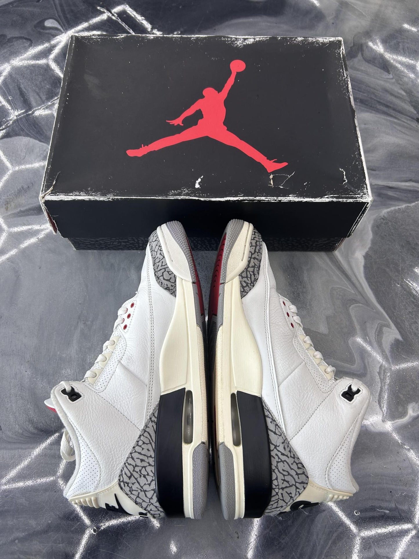Jordan 3 "White Cement Reimagined" Used Size 9.5