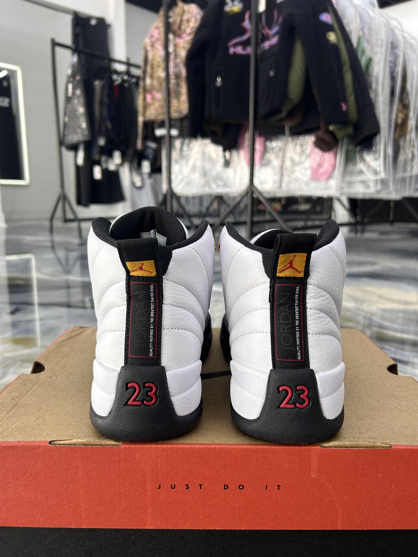 Jordan 12 "Taxi" Used Size 10