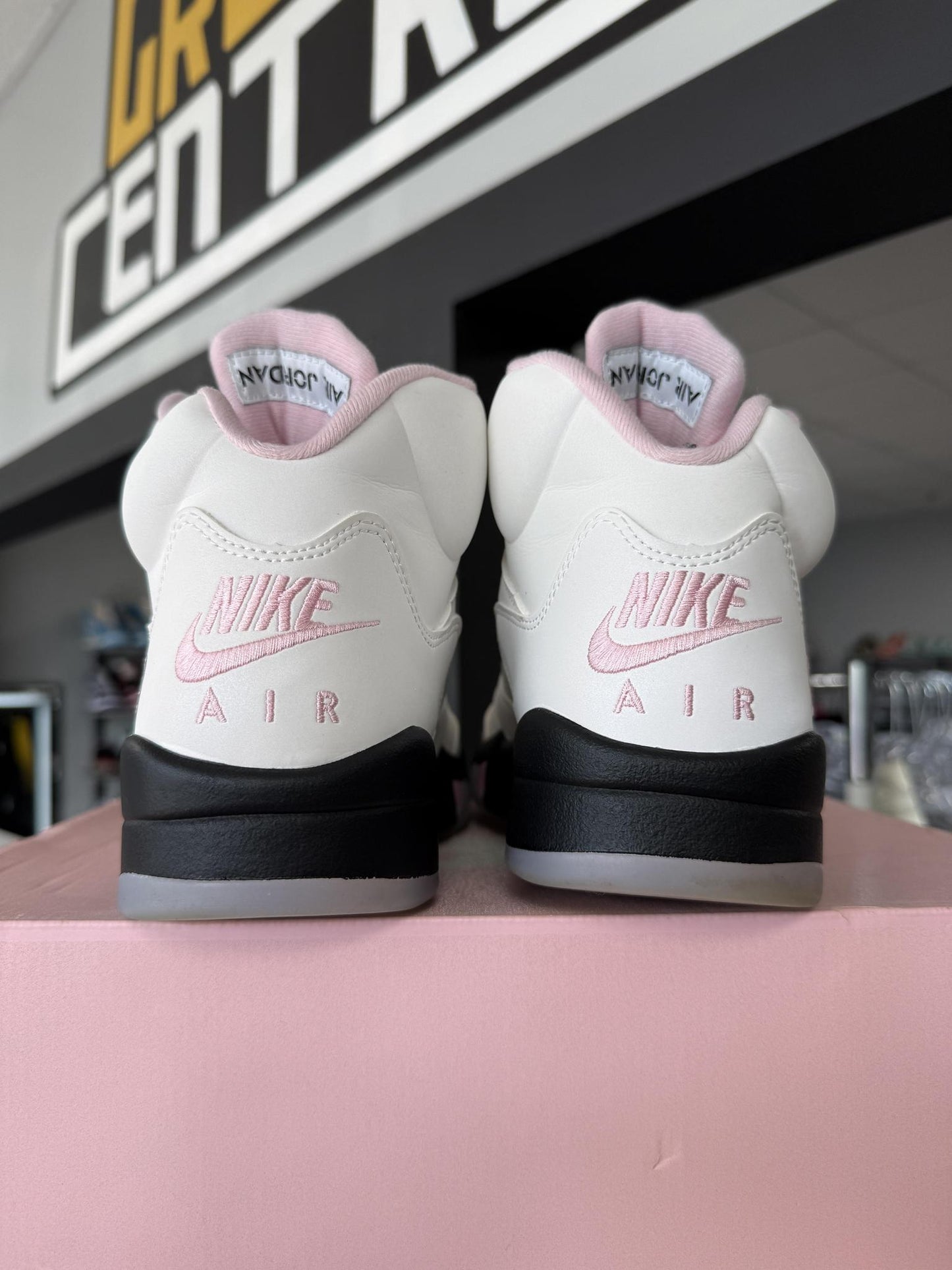 Jordan 5 "Soft Pink" Used Size 9.5