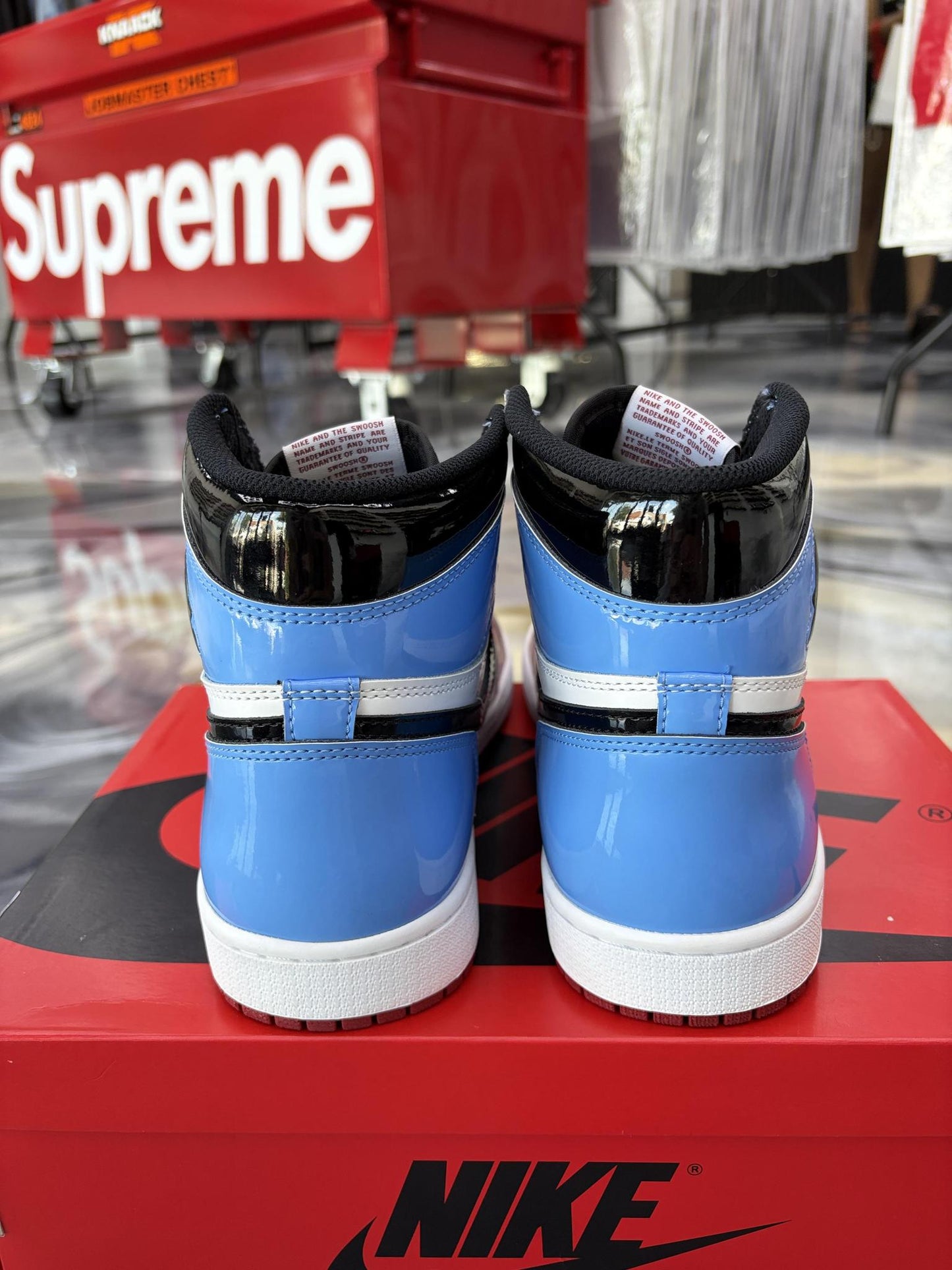 Jordan 1 "Fearless UNC Chicago" Used Size 10