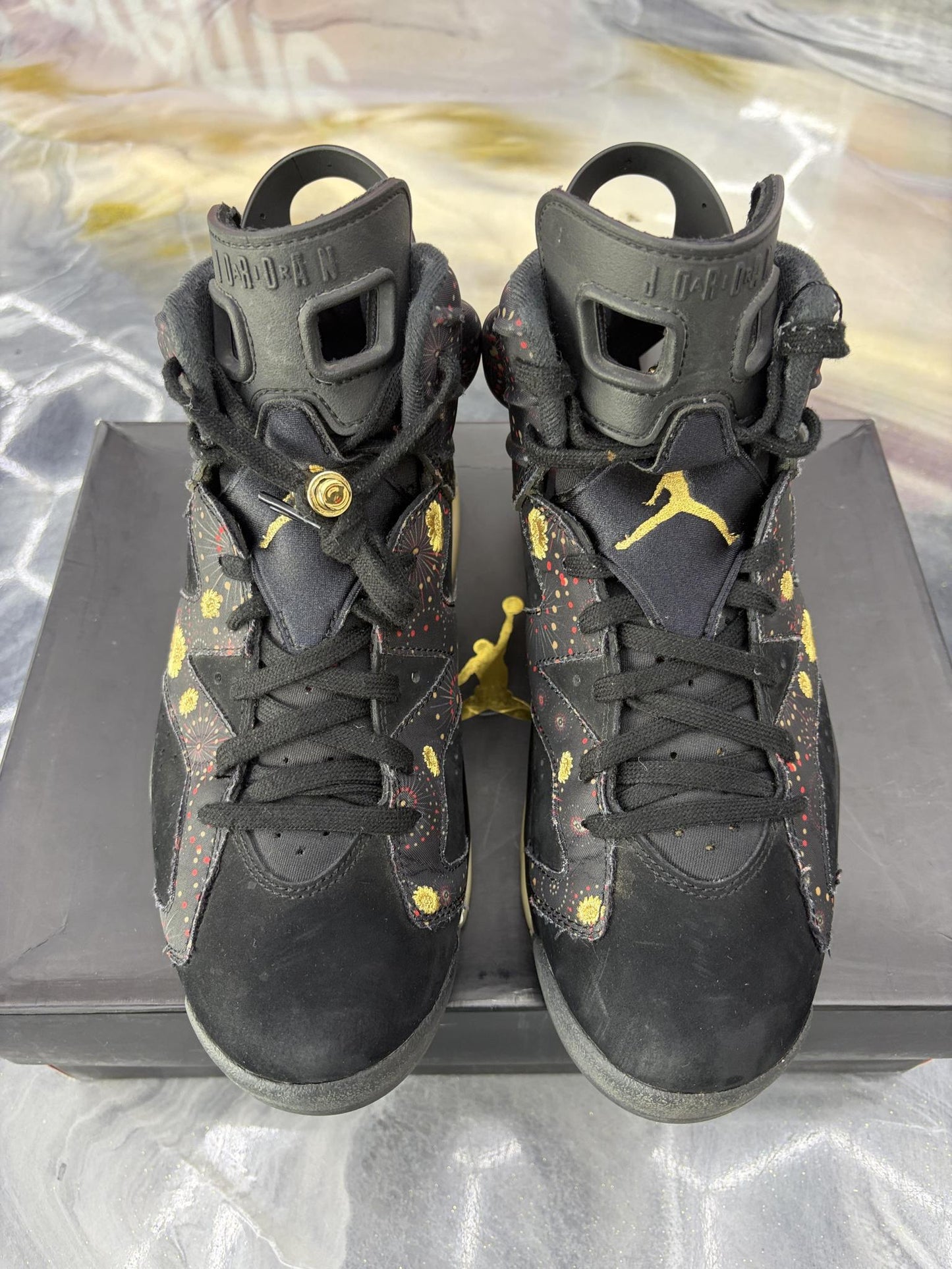 Jordan 6 "CNY" Used Size 9