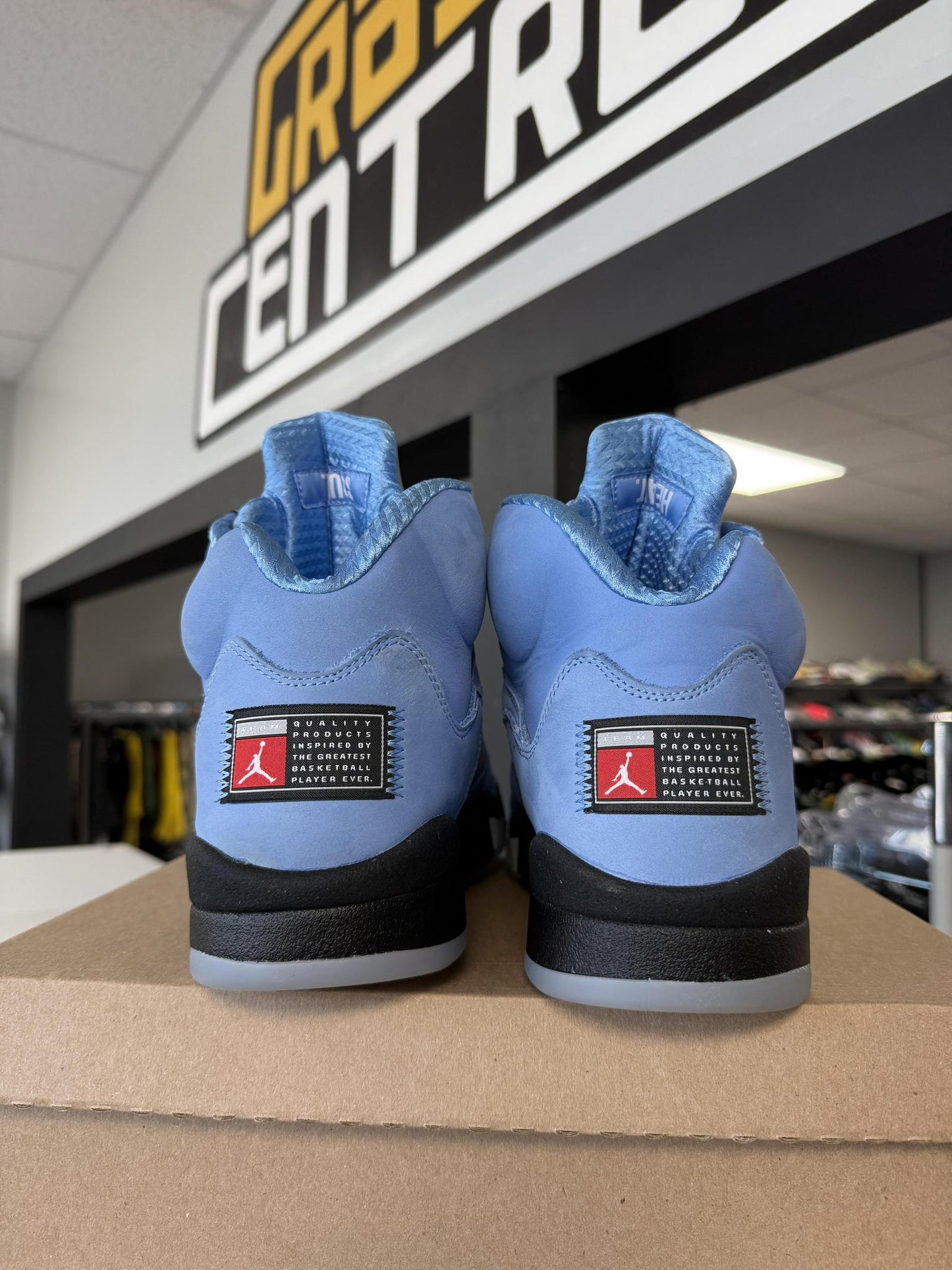 Jordan 5 "University Blue" Used Size 13