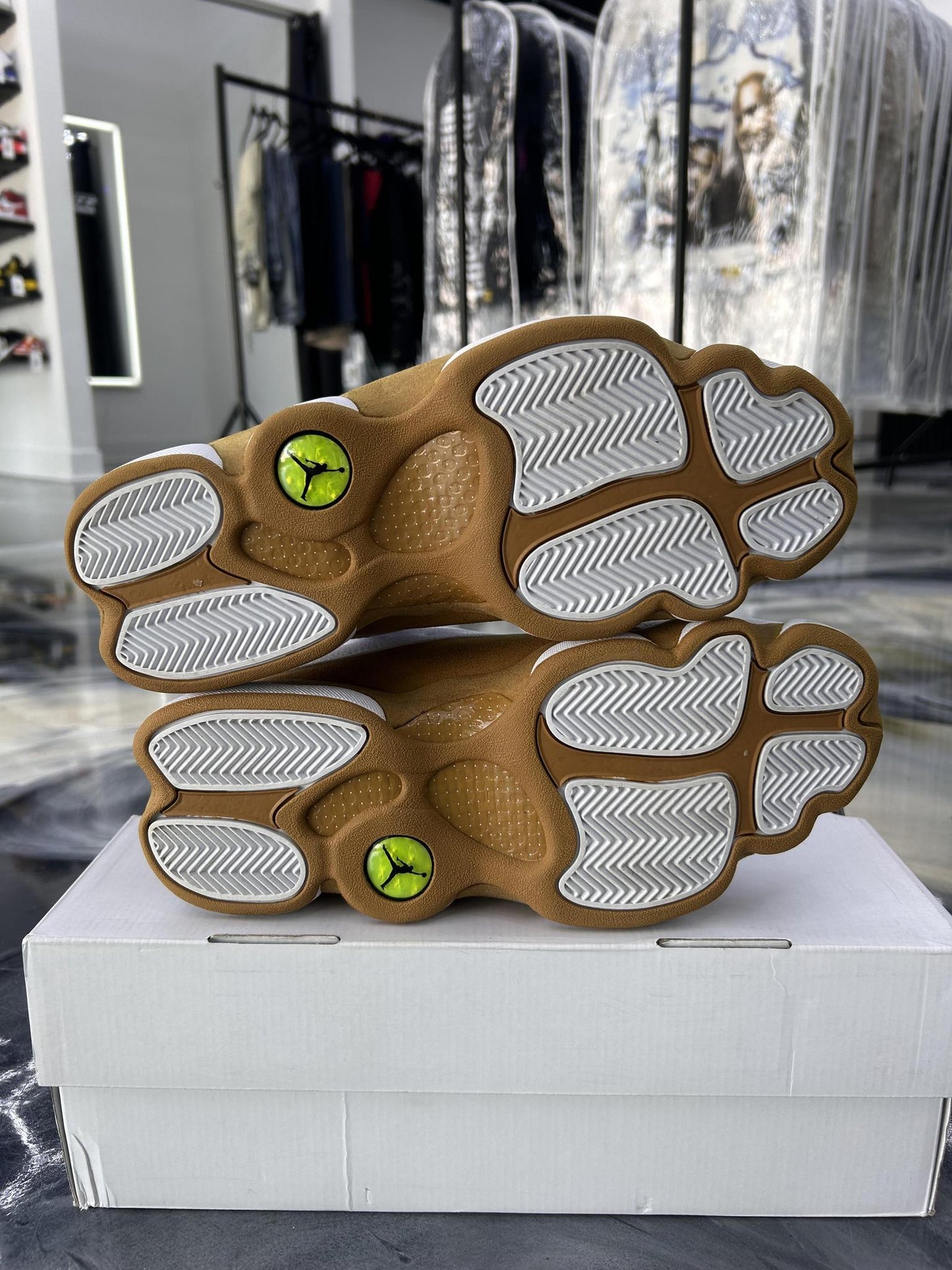 Jordan 13 "Wheat" Used Size 10