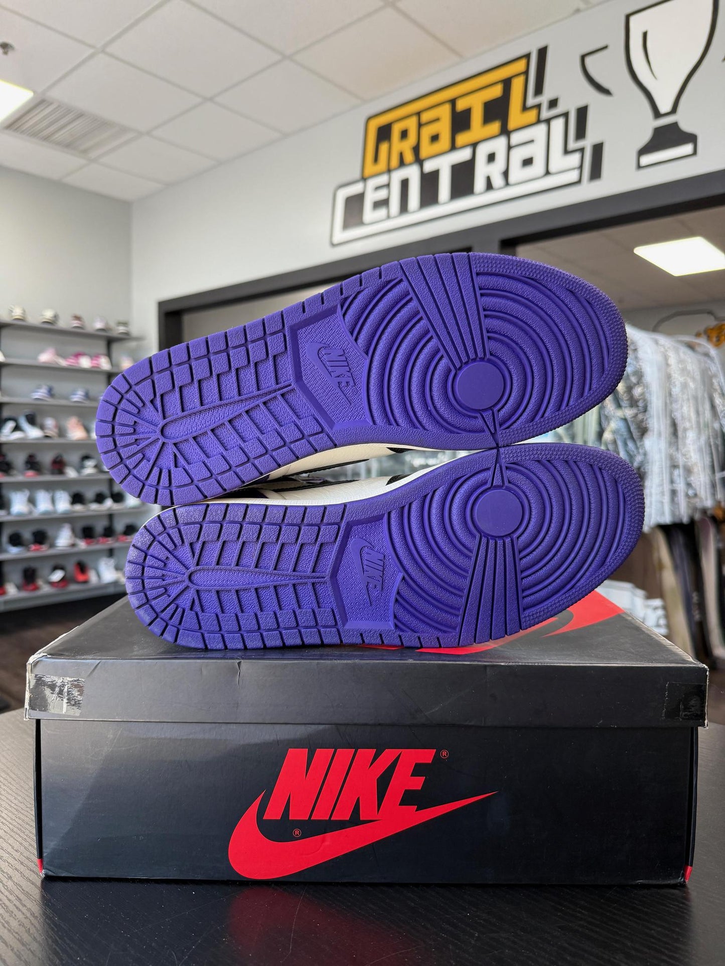 Jordan 1 "Court Purple" Used Size 12