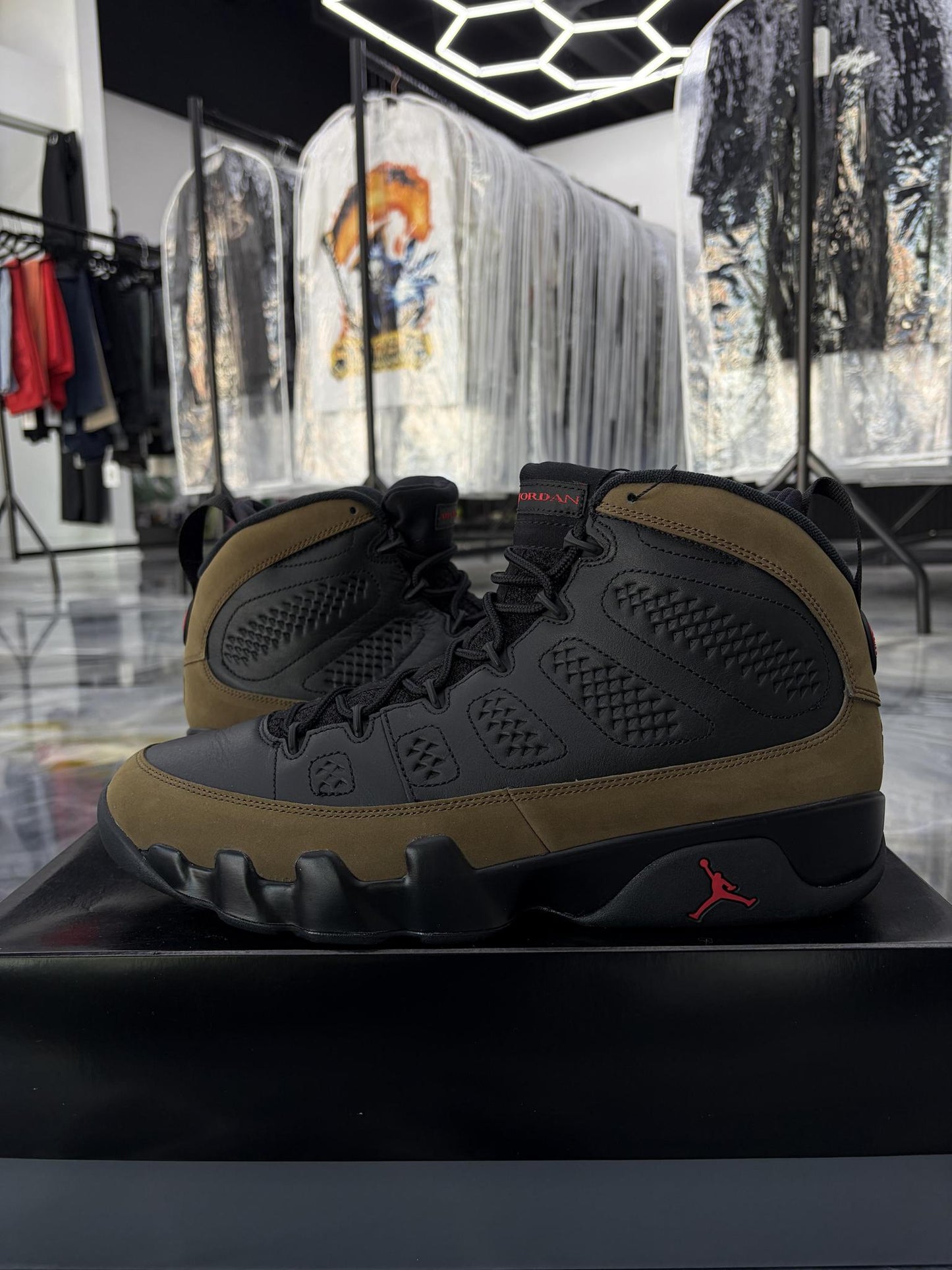 Jordan 9 "Olive" Used Size 13