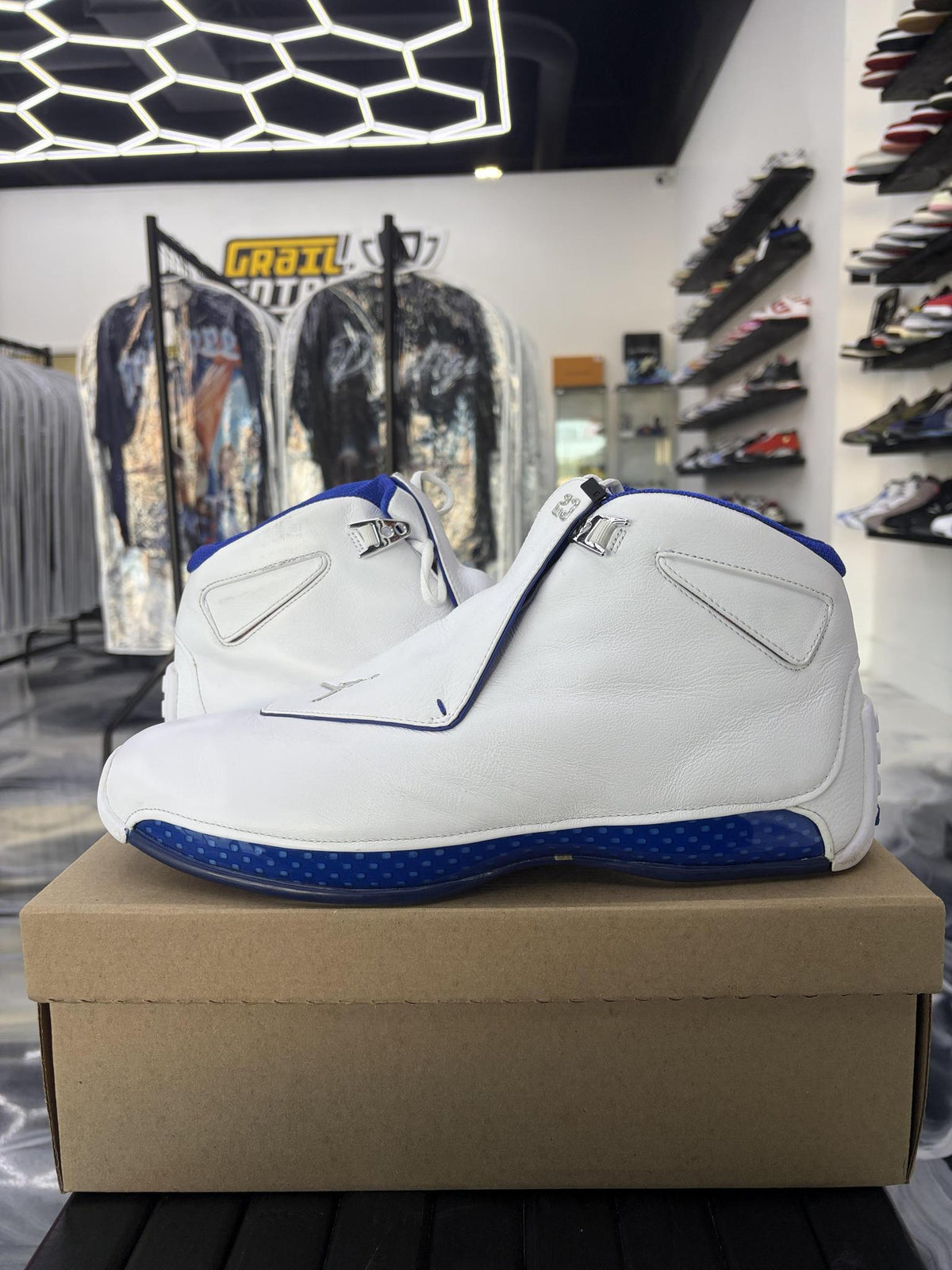 Jordan 18 "Sport Royal" Used Size 14