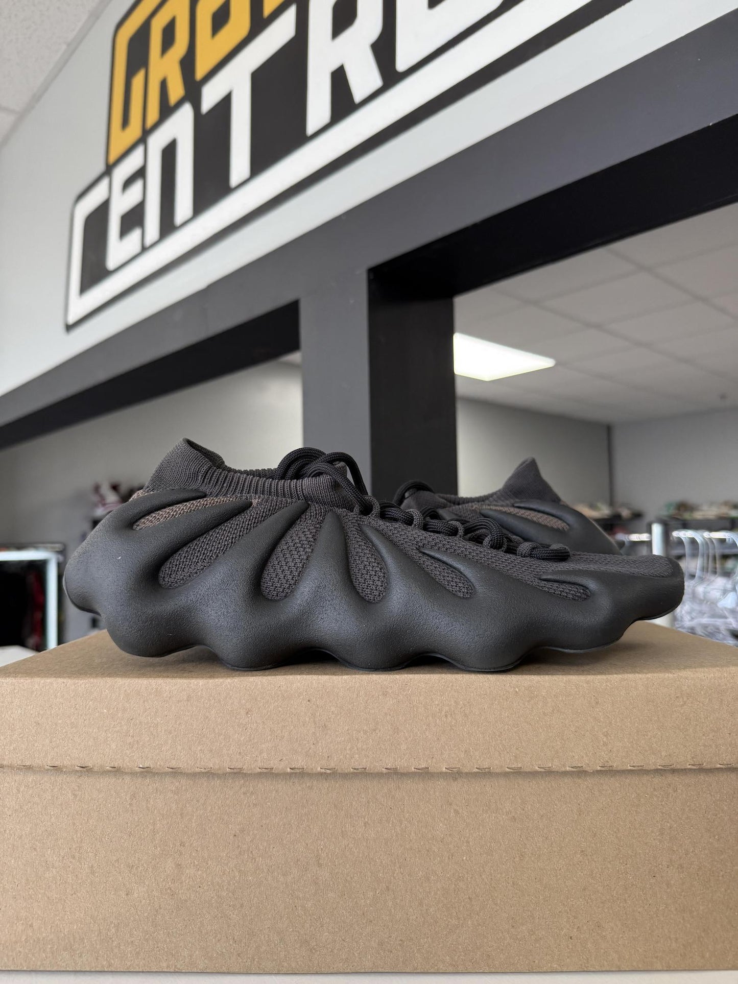 Yeezy 450 "Dark Slate" Used Size 11