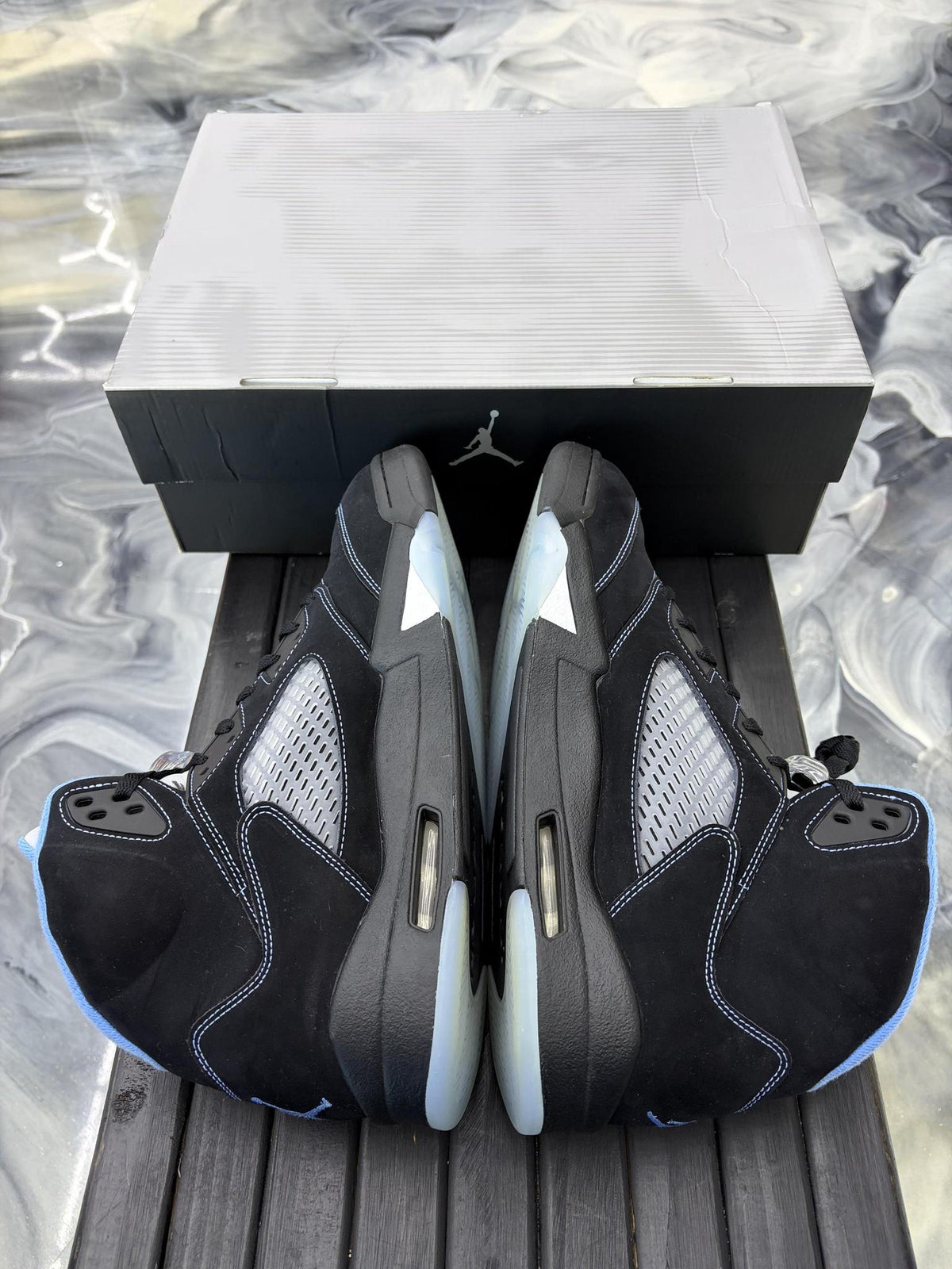 Jordan 5 "University Blue" Used Size 13