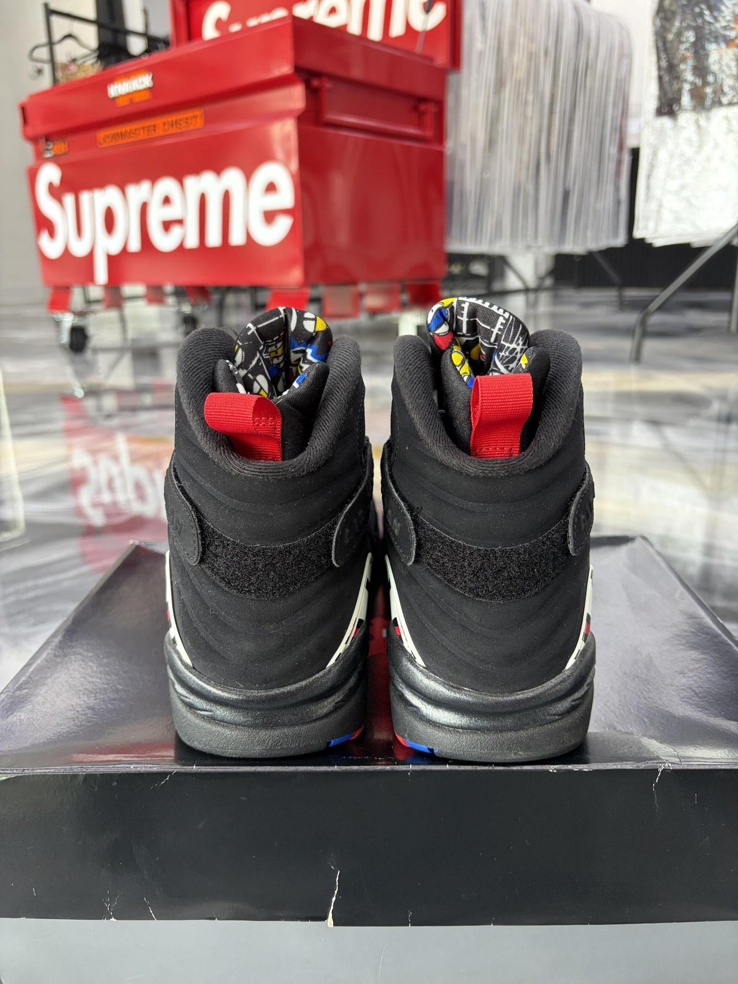 Jordan 8 "Playoffs" Used Size 8.5