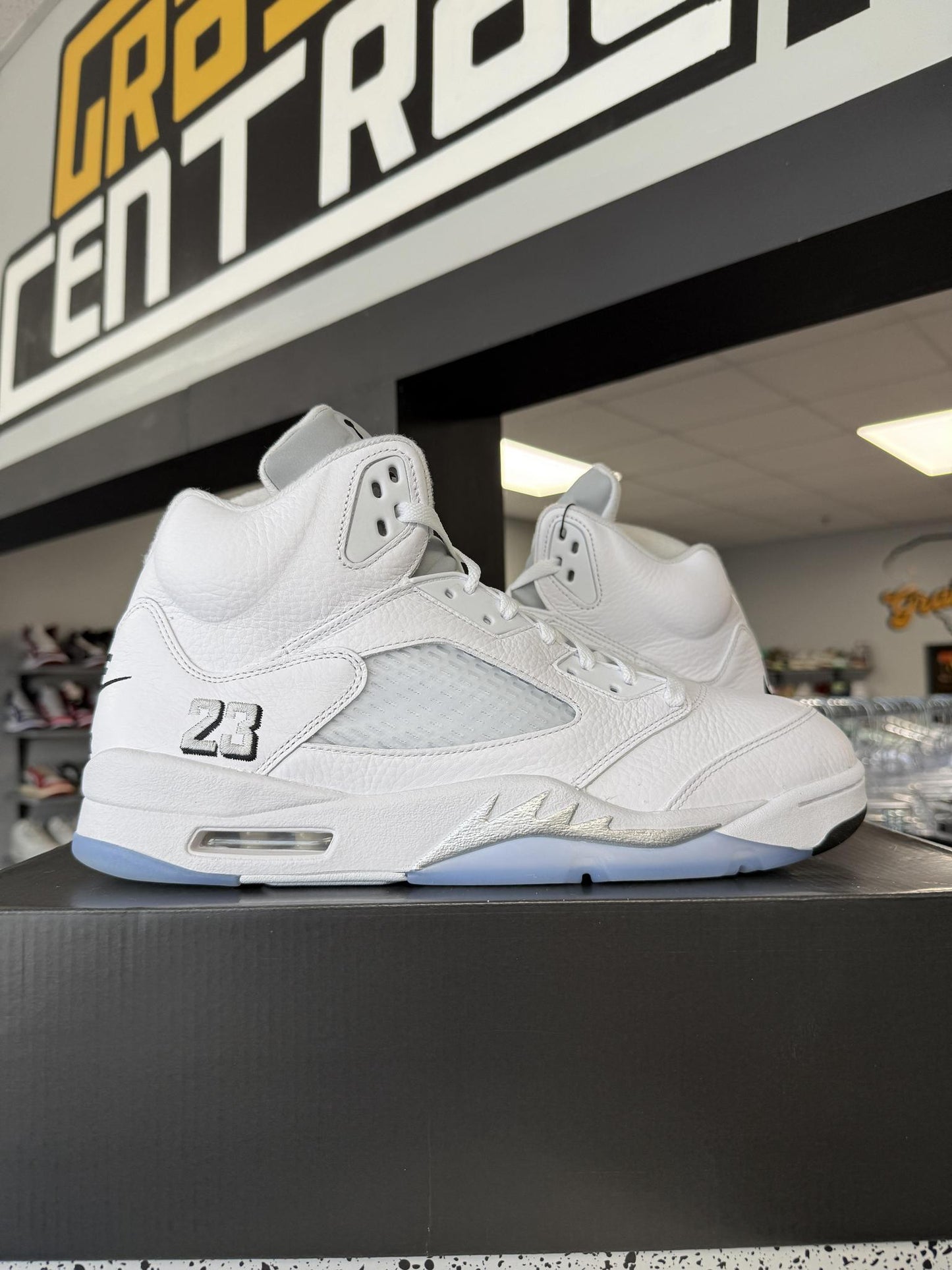 Jordan 5 "White Metallic" Used Size 13