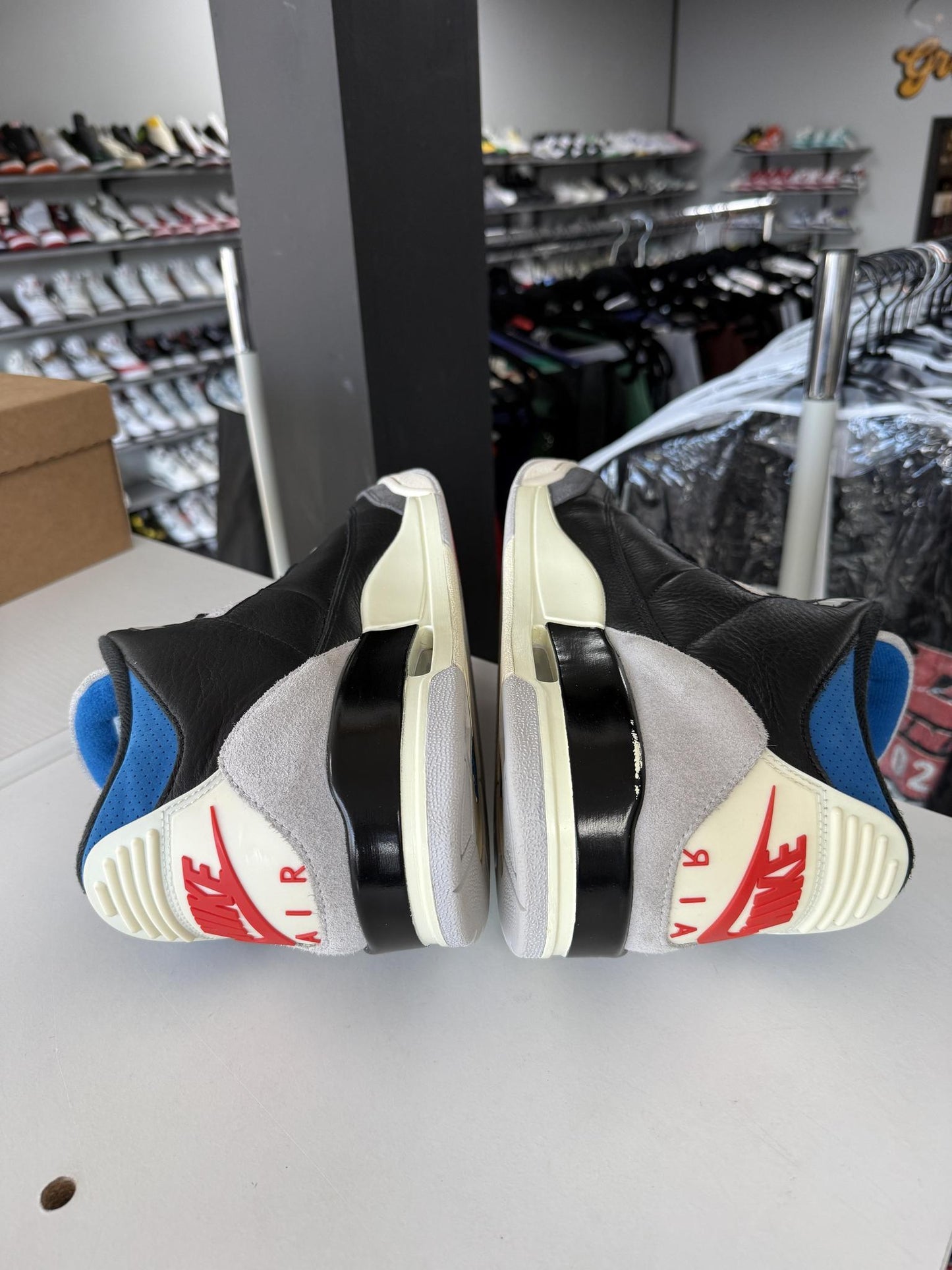 Jordan 3 "Rare Air" Used Size 13