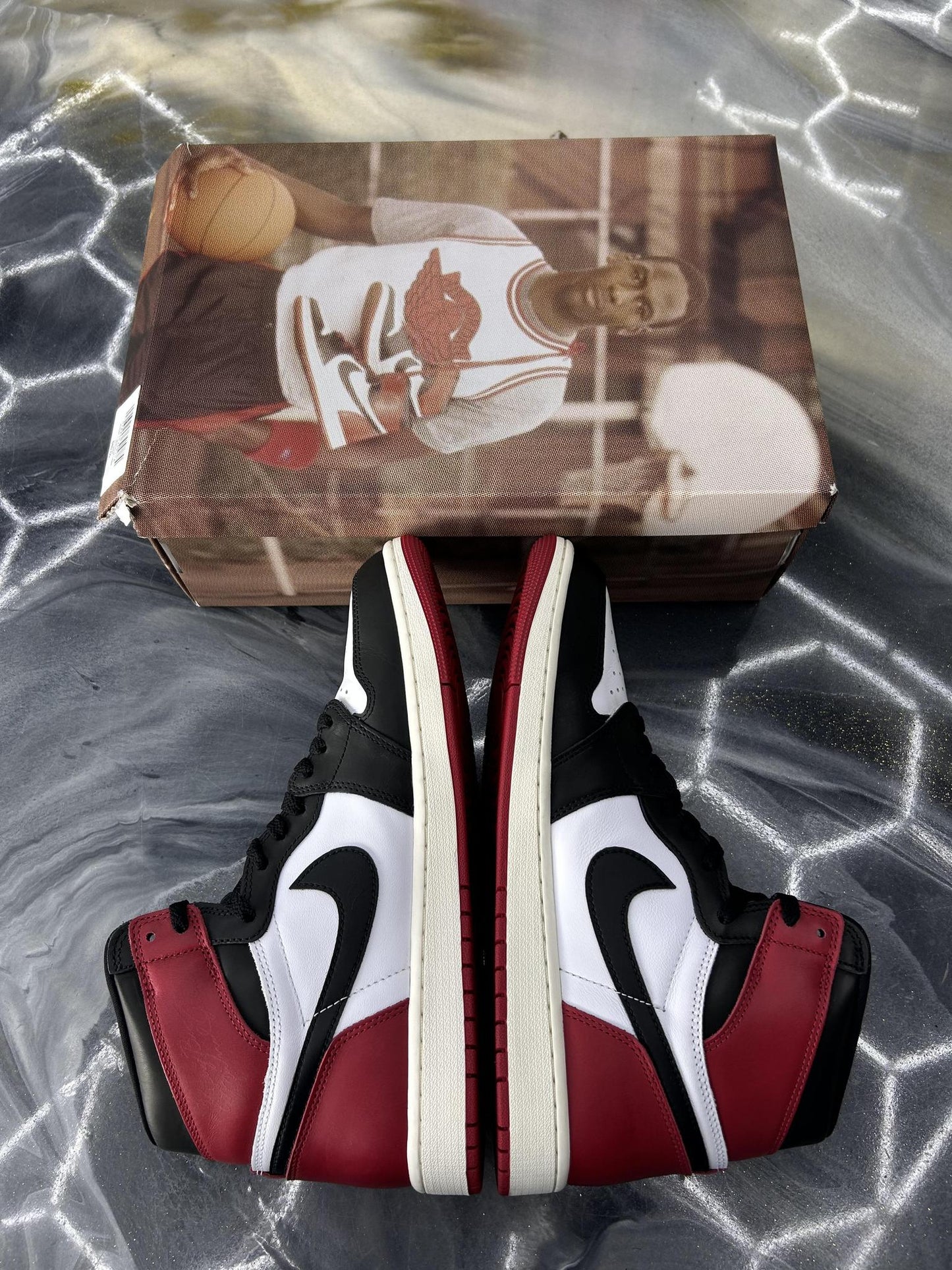Jordan 1 "Black Toe" Used Size 11.5
